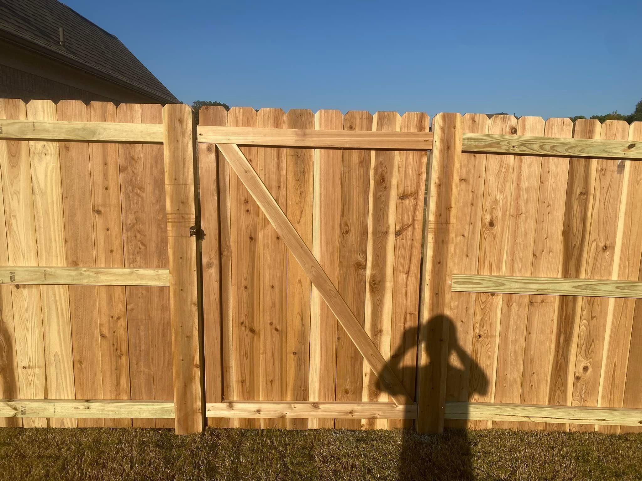  for Manning Fence, LLC in Hernando, MS