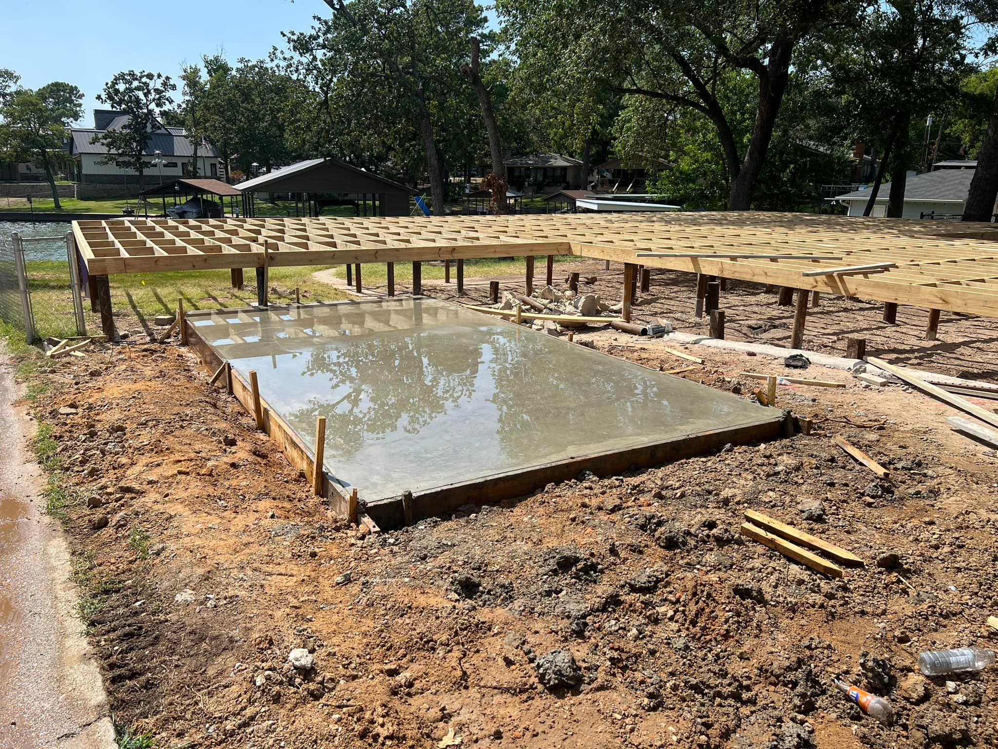  for Javonnies Concrete Services LLC in Gun Barrel City, TX