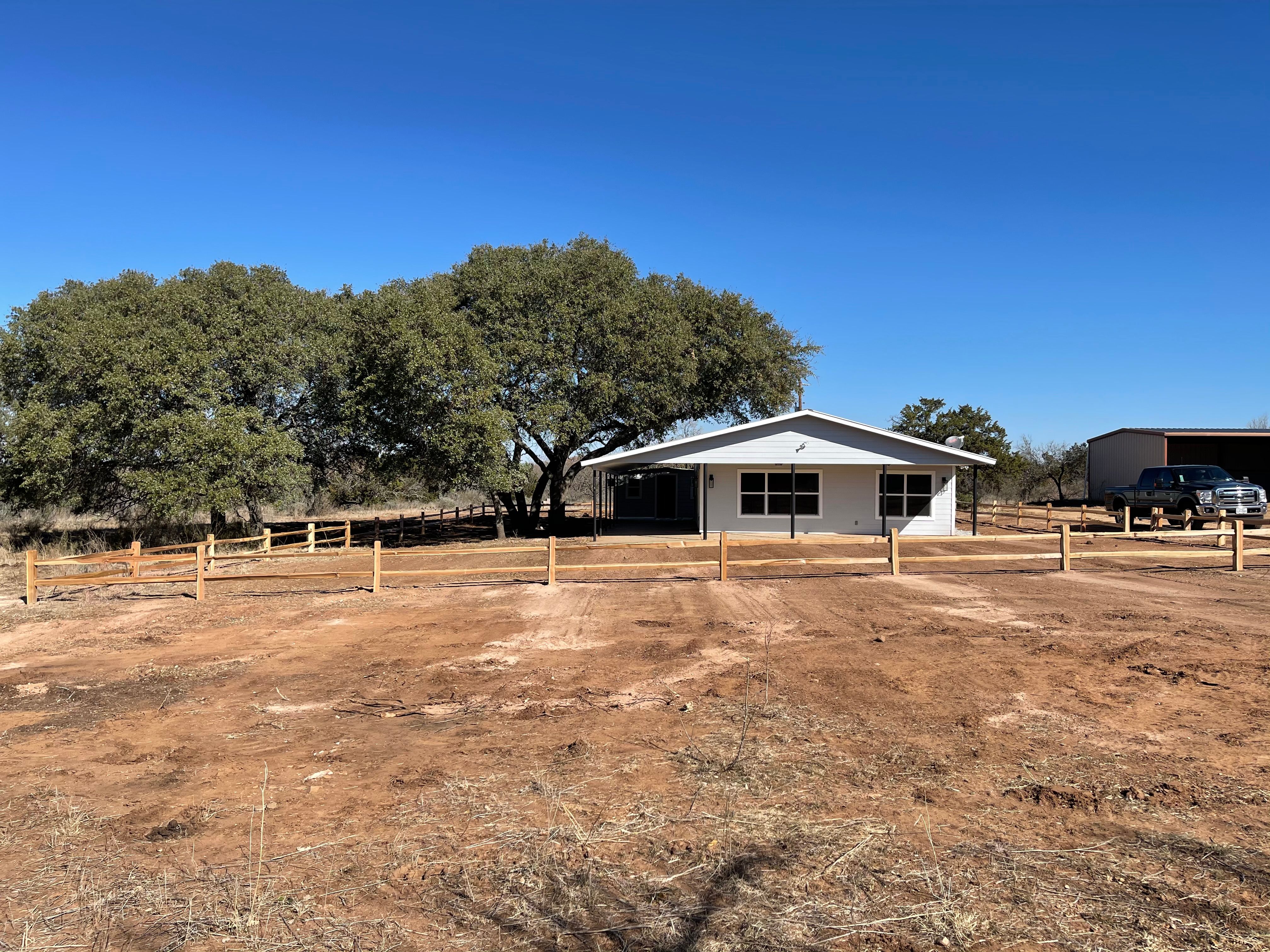  for 5-7 Fencing & Construction in Madisonville, TX