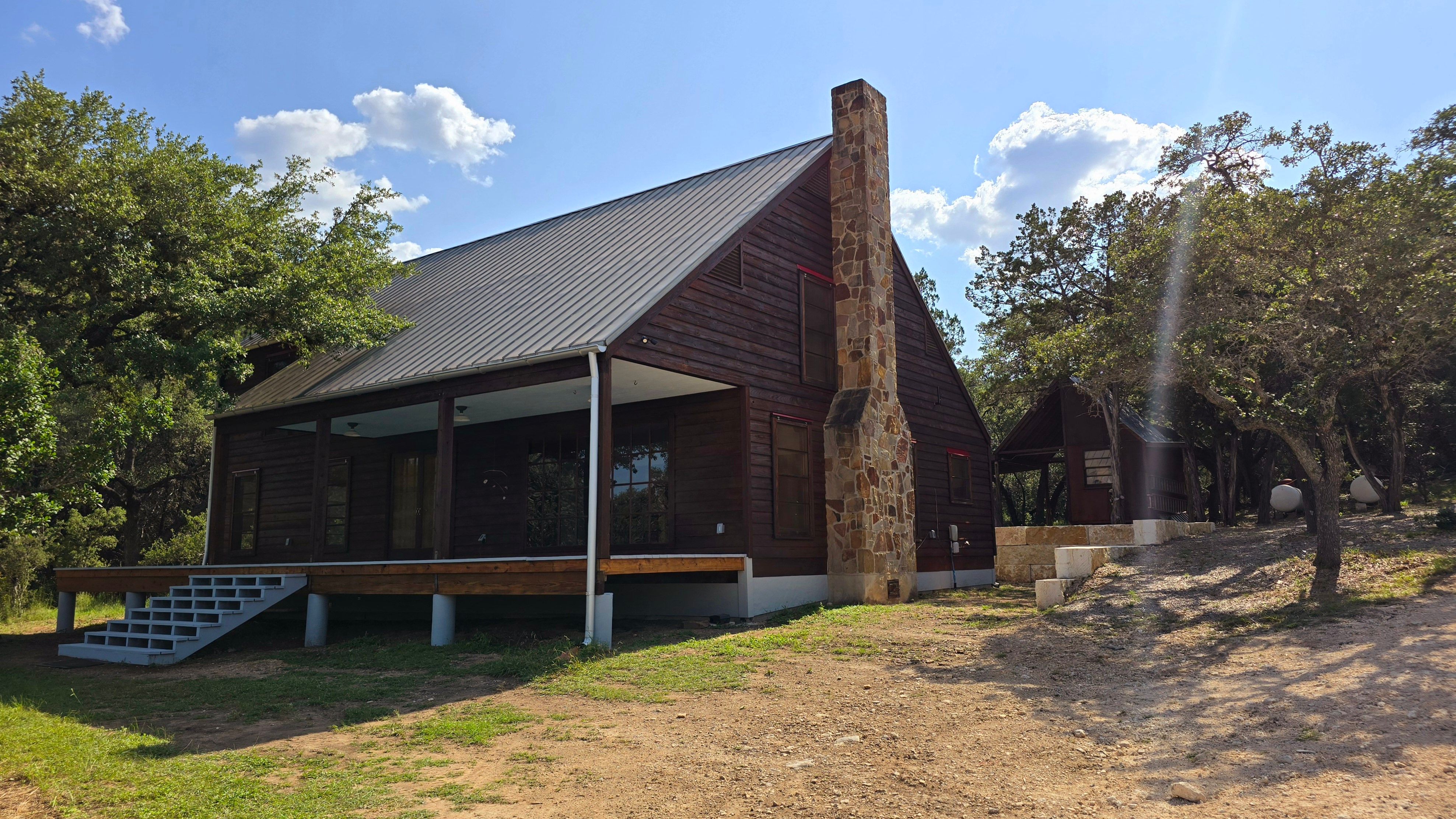  for De Leon Carpentry & Renovation  in Leakey, TX