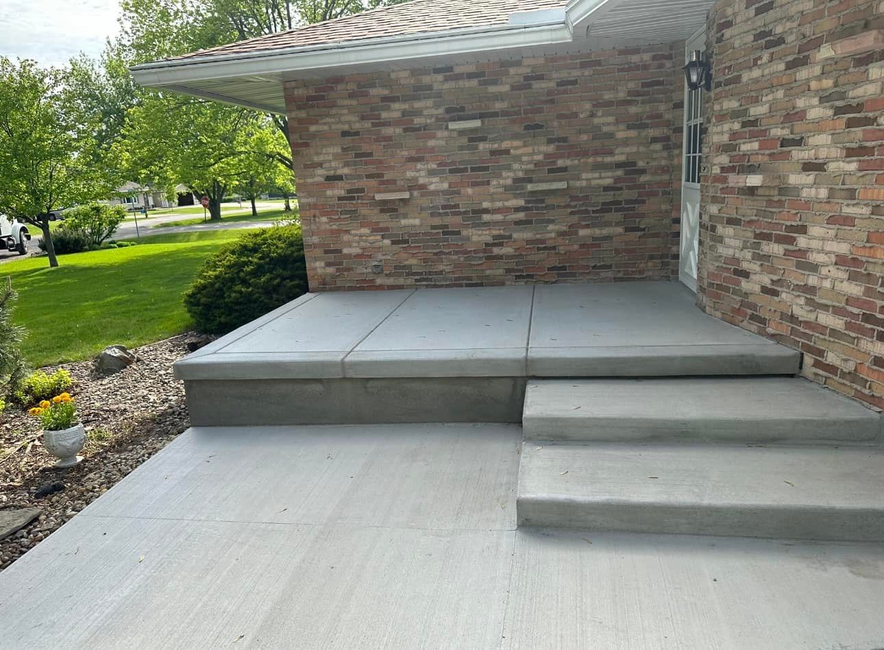  for Donahue Concrete in Streator, IL