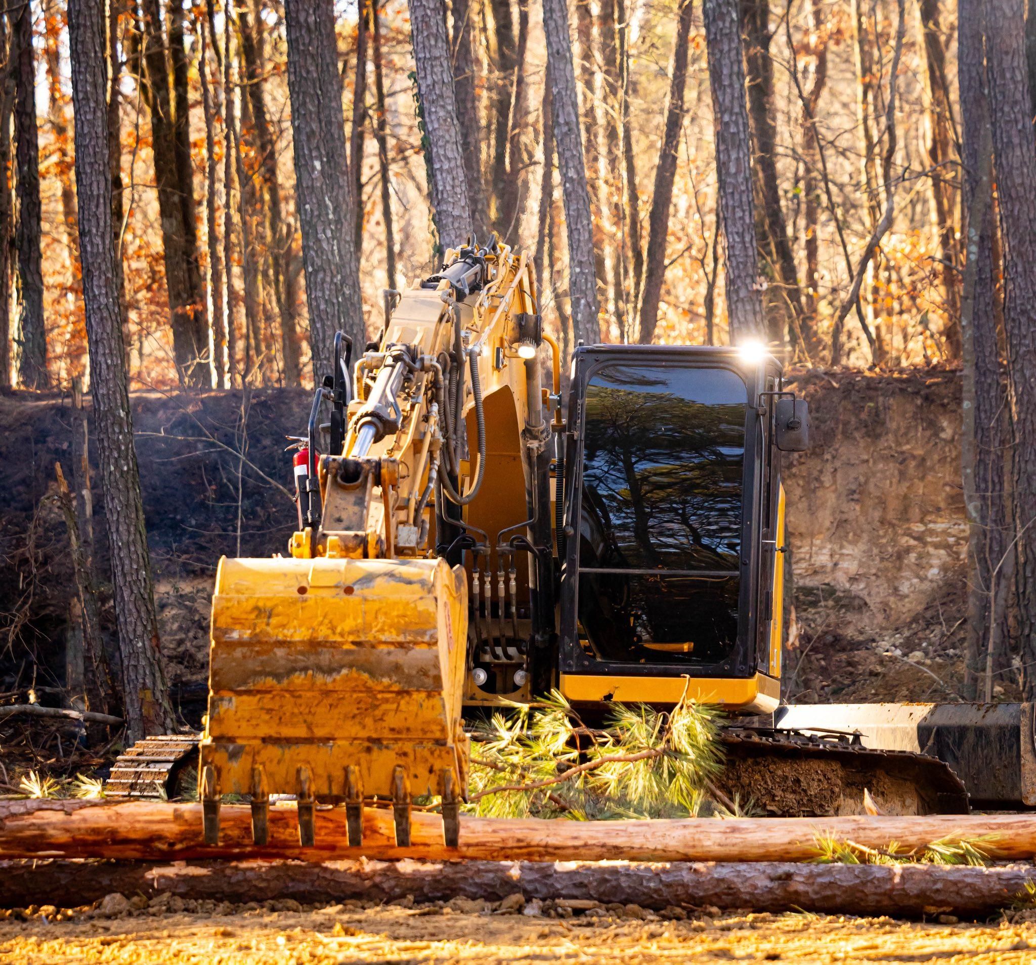  for Collins Constructors in Fyffe, AL