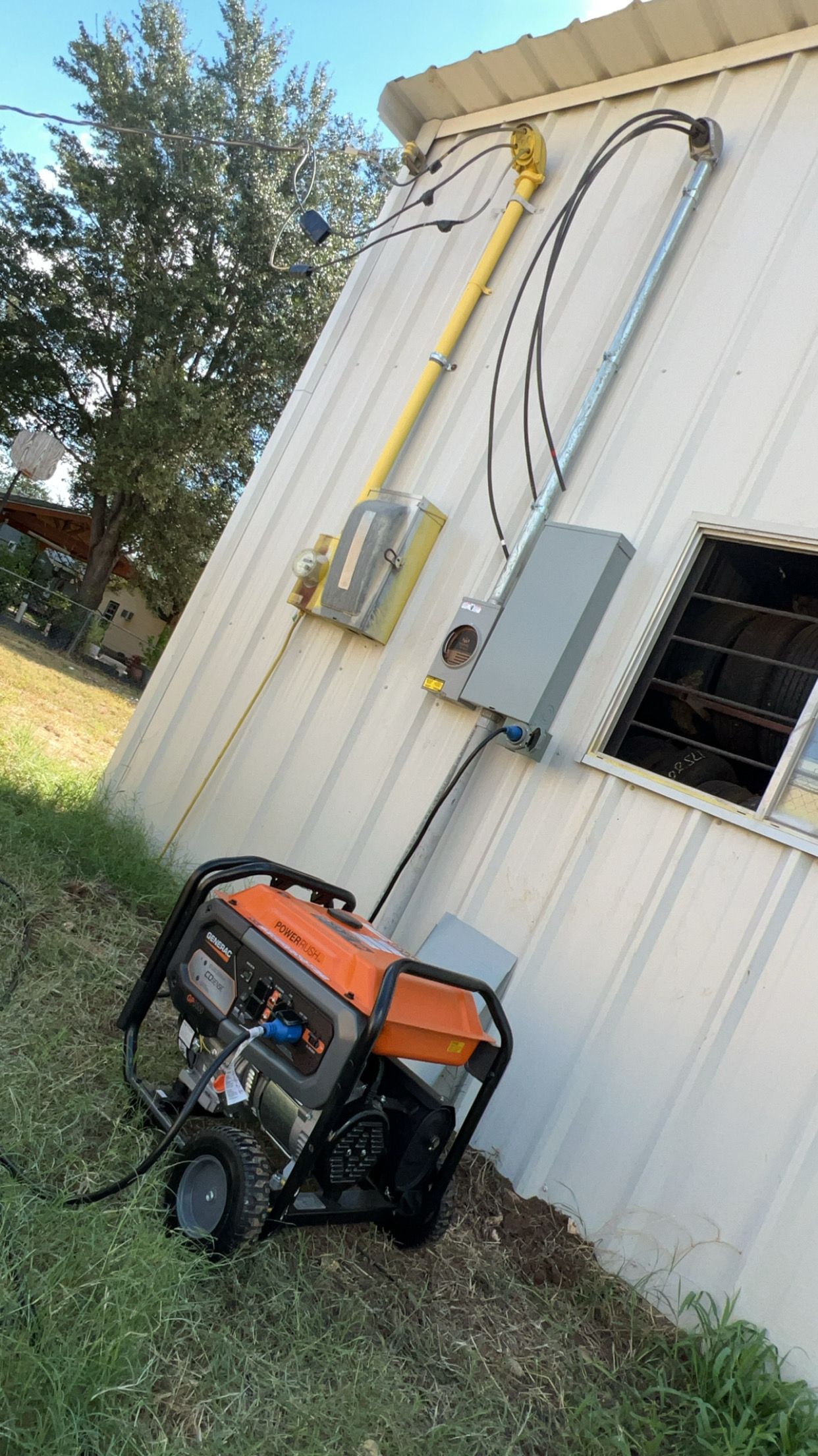  for LUX Electric in Floresville, TX