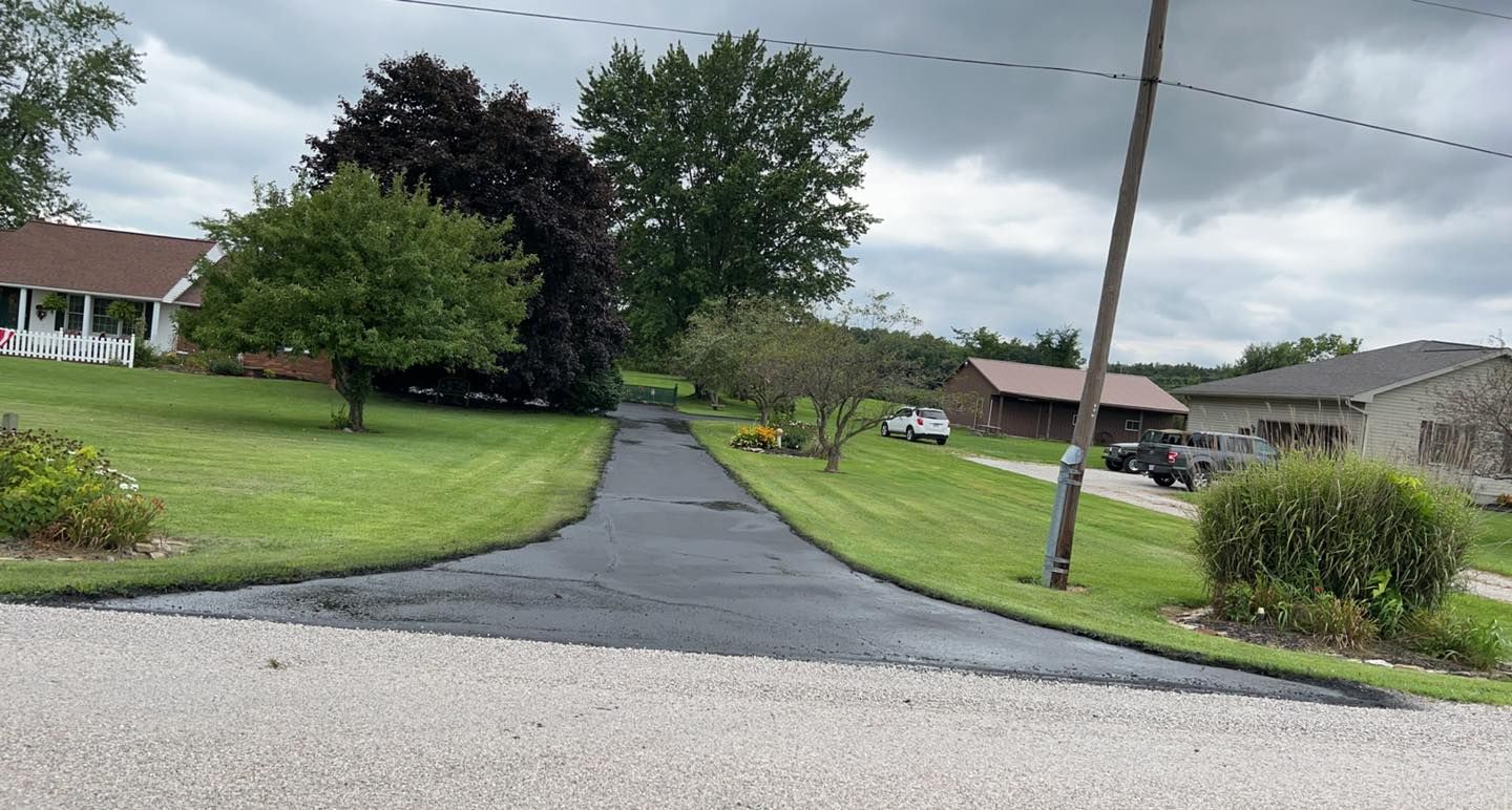 Asphalt for S&S Paving and Sealcoating in Denver, NC