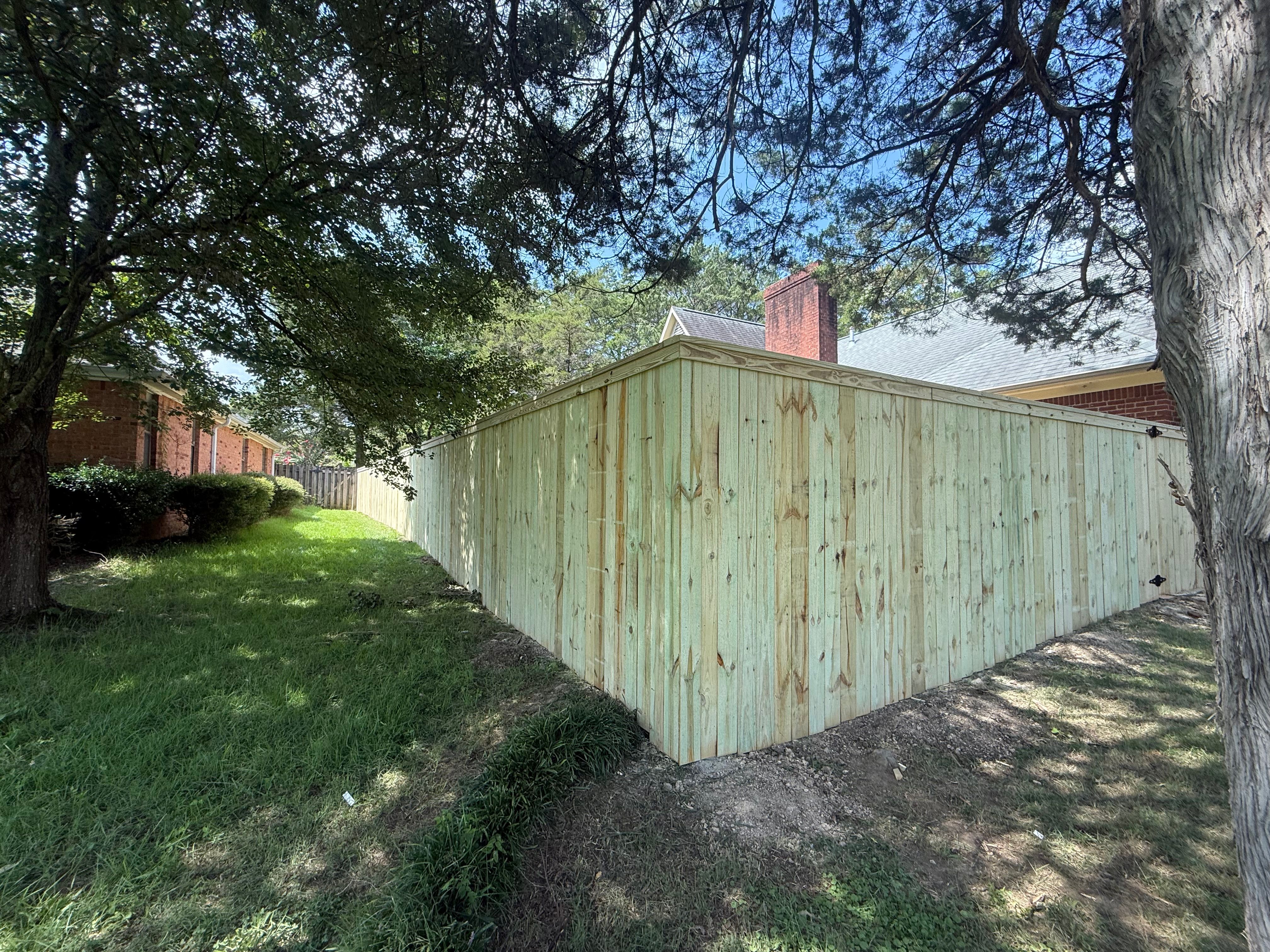  for Pennington Fence Co in Tupelo, MS