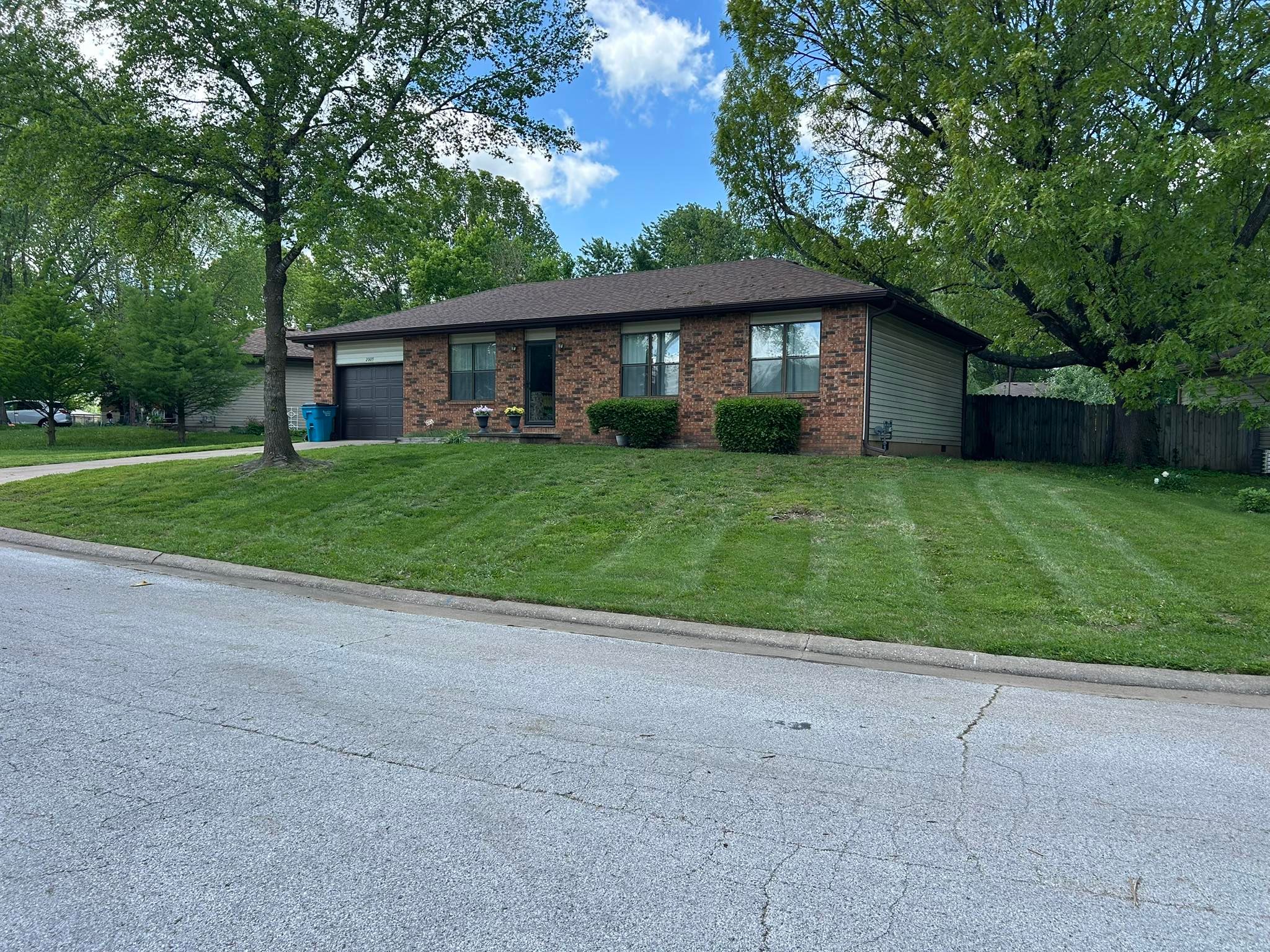 All Photos for Mowraculous in Republic, MO