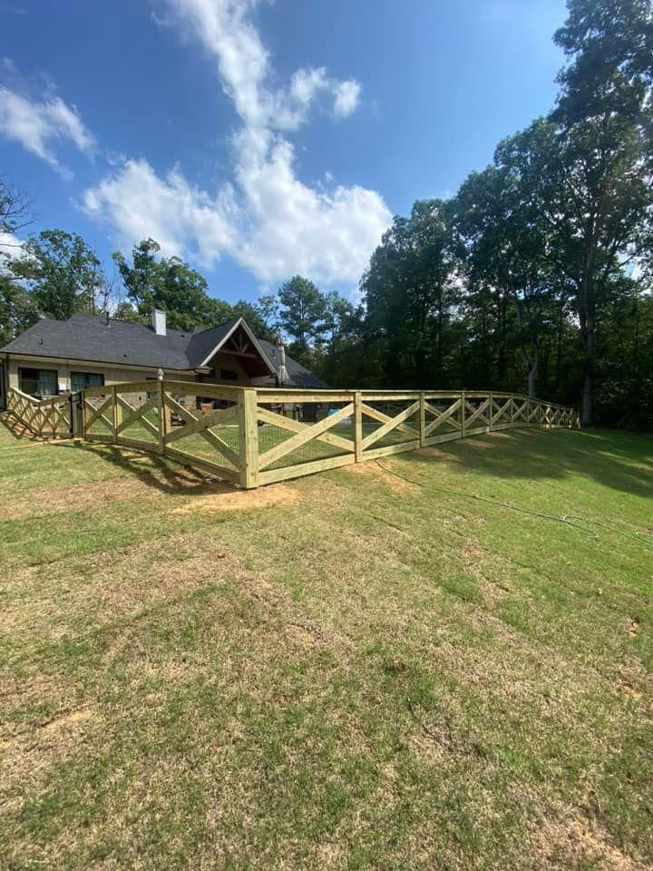  for Manning Fence, LLC in Hernando, MS