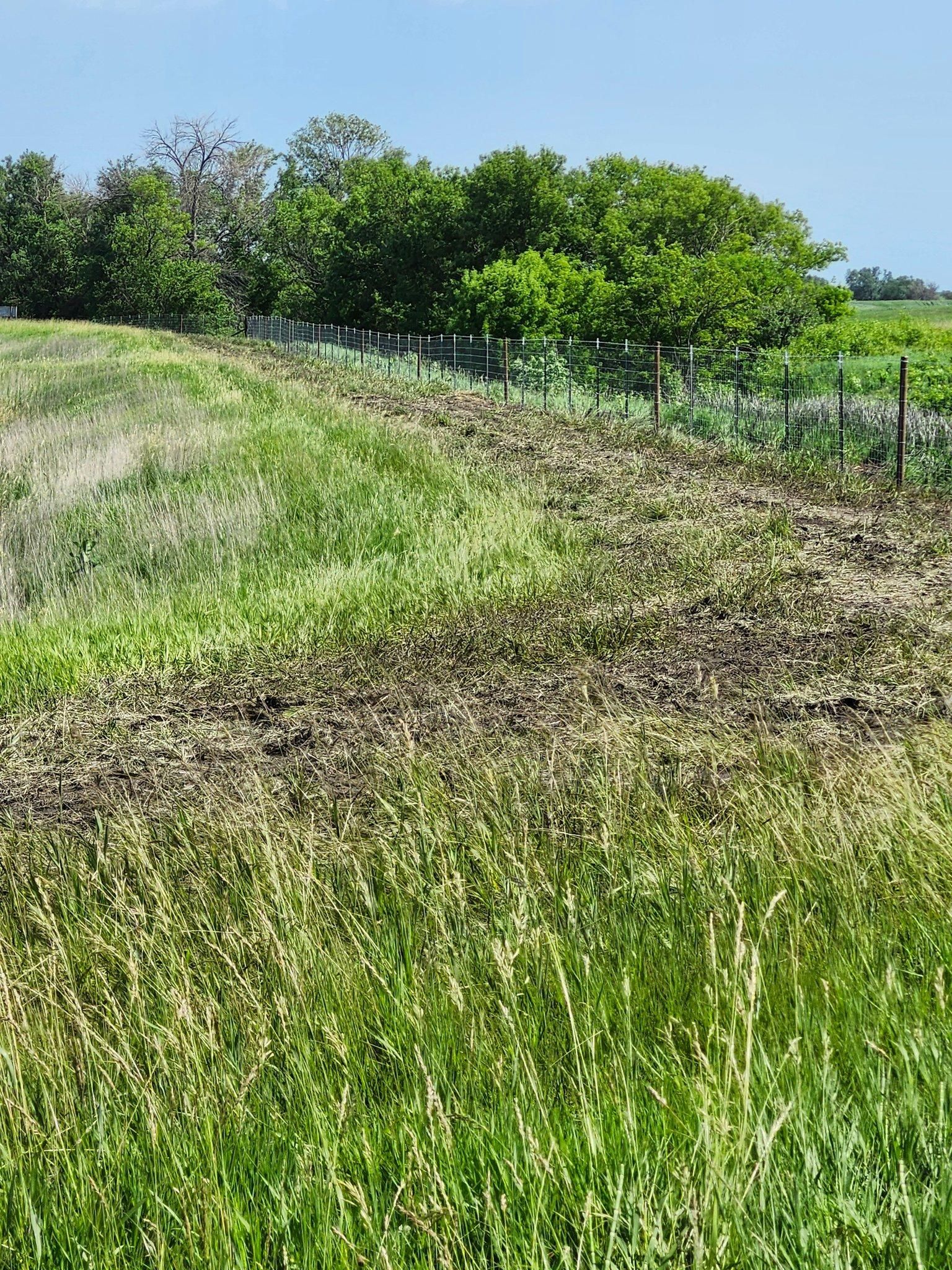  for HWY 2&65 Fabrication & Fencing in Humeston, IA