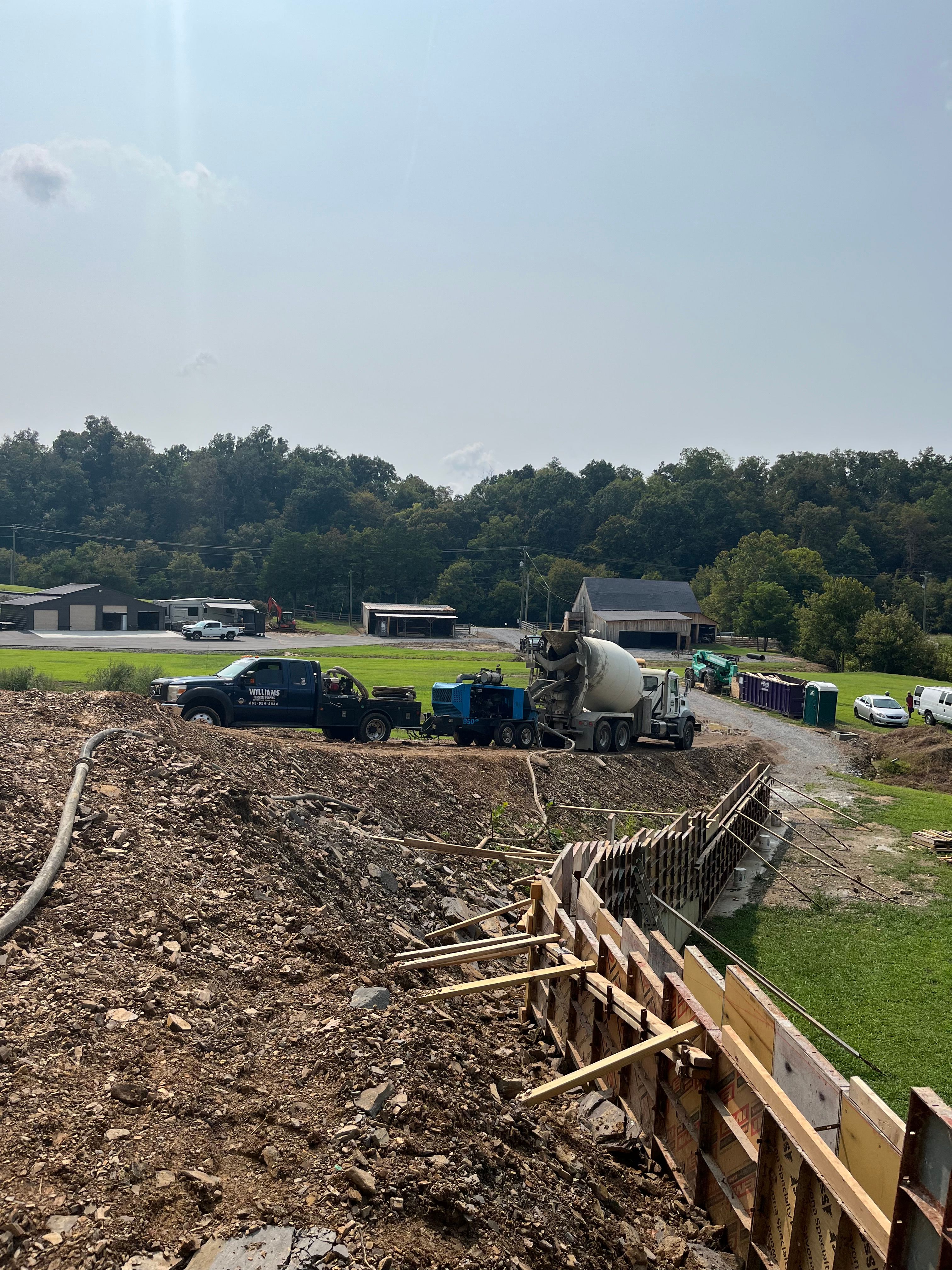  for Williams Concrete Pumping in Knoxville, Tennessee