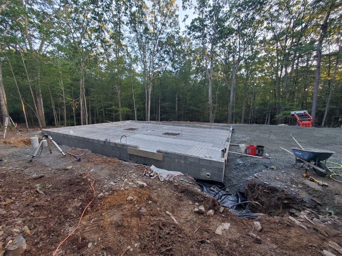  for R McK Excavating in Lake Ariel, PA