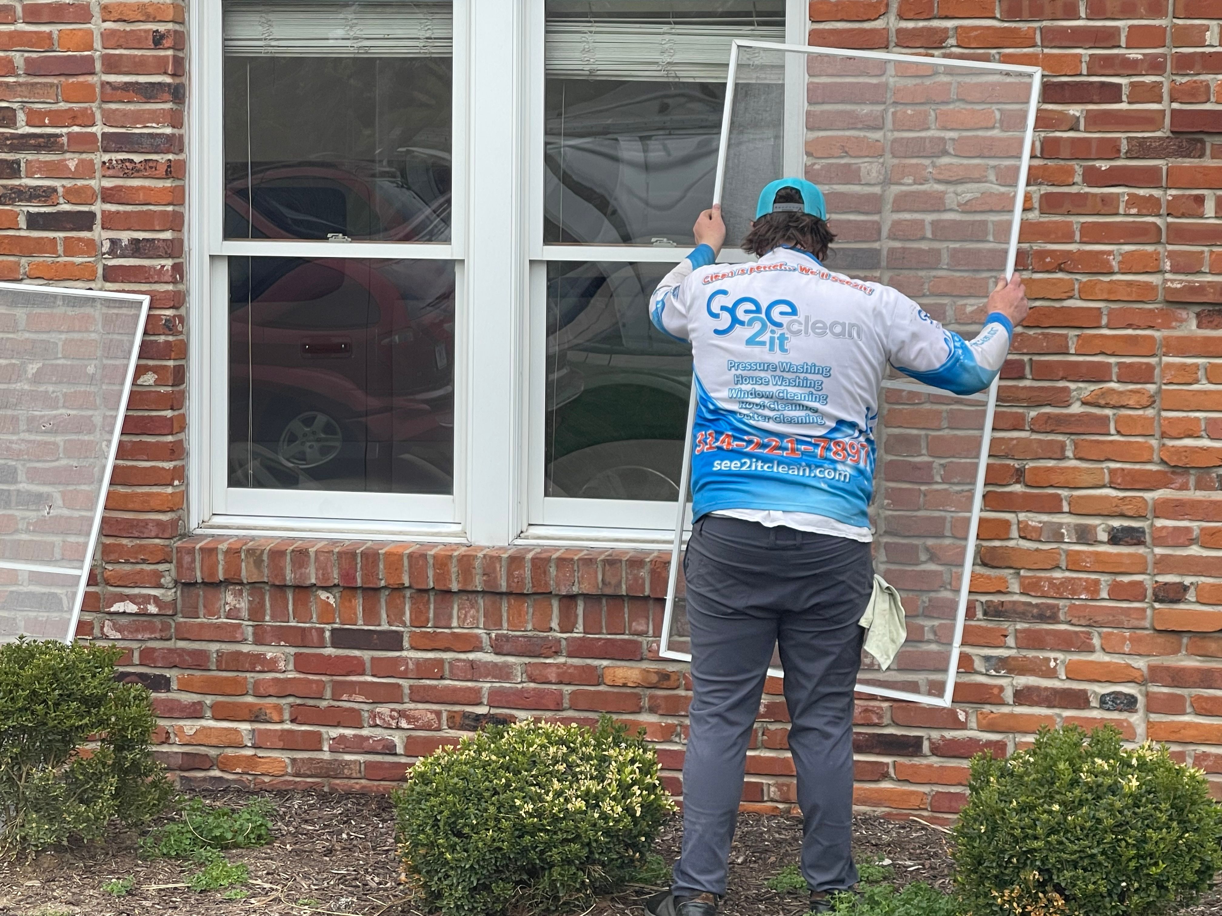  for See2it Clean in St Louis, MO