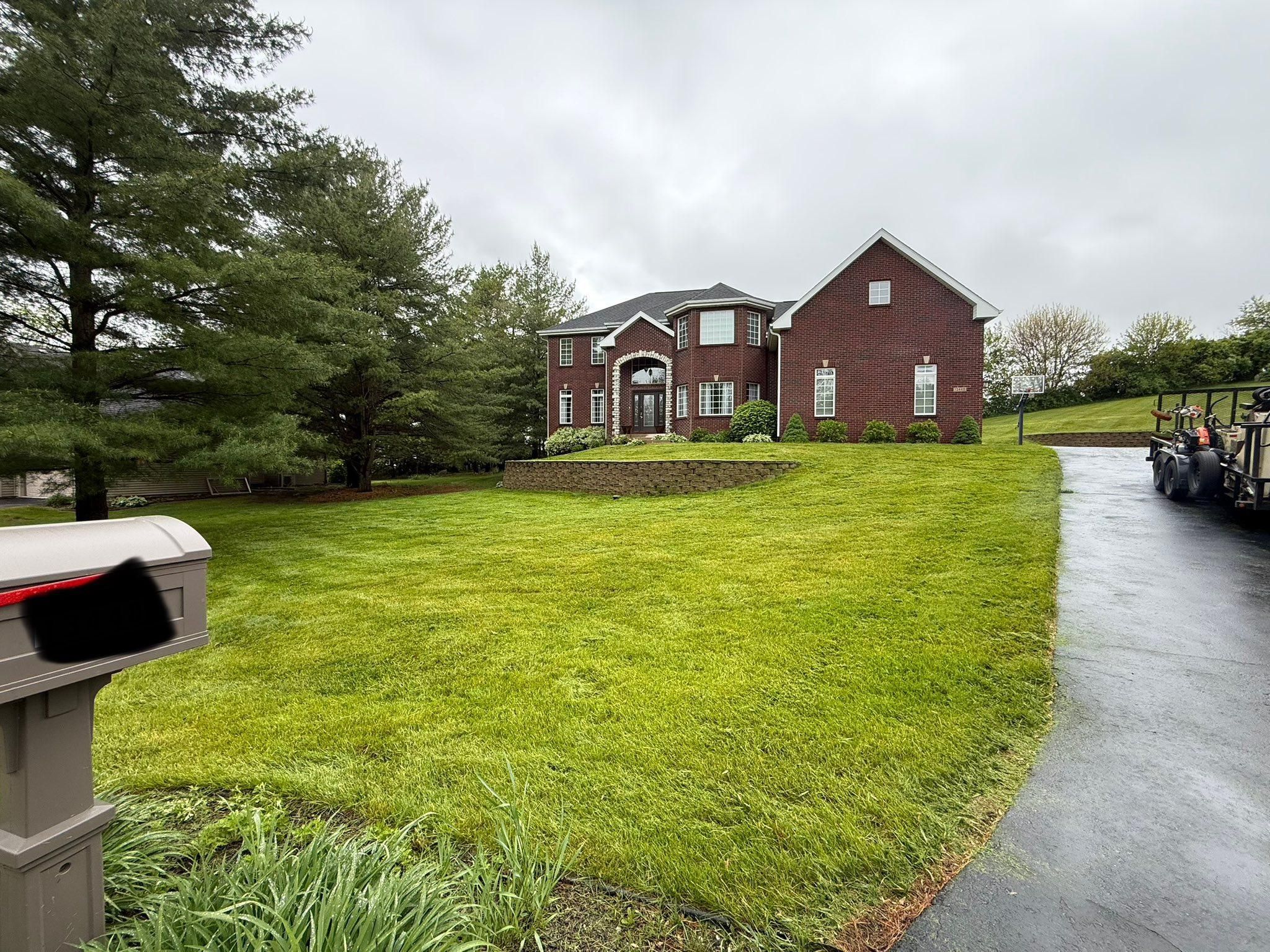 for B&G Lawn Care in Roscoe, IL
