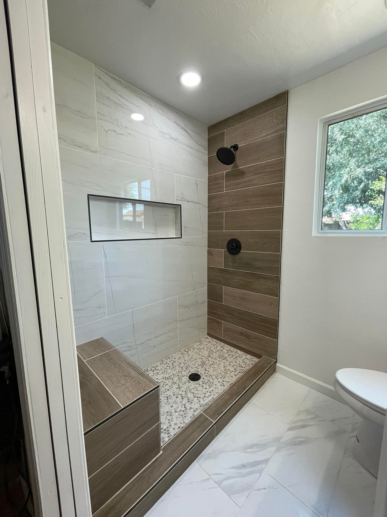  for Siempre Construction in Phoenix, AZ