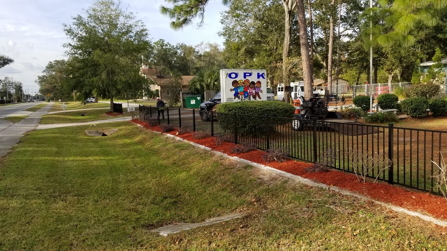 Lawn Care for V Man Services LLC in Asbury Lake, FL