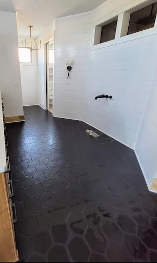  for Naples Tile LLC in Fort Wayne, IN