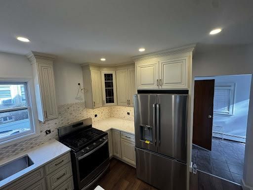  for Ramos Pro Painting & Construction in East Rockaway, 	New York