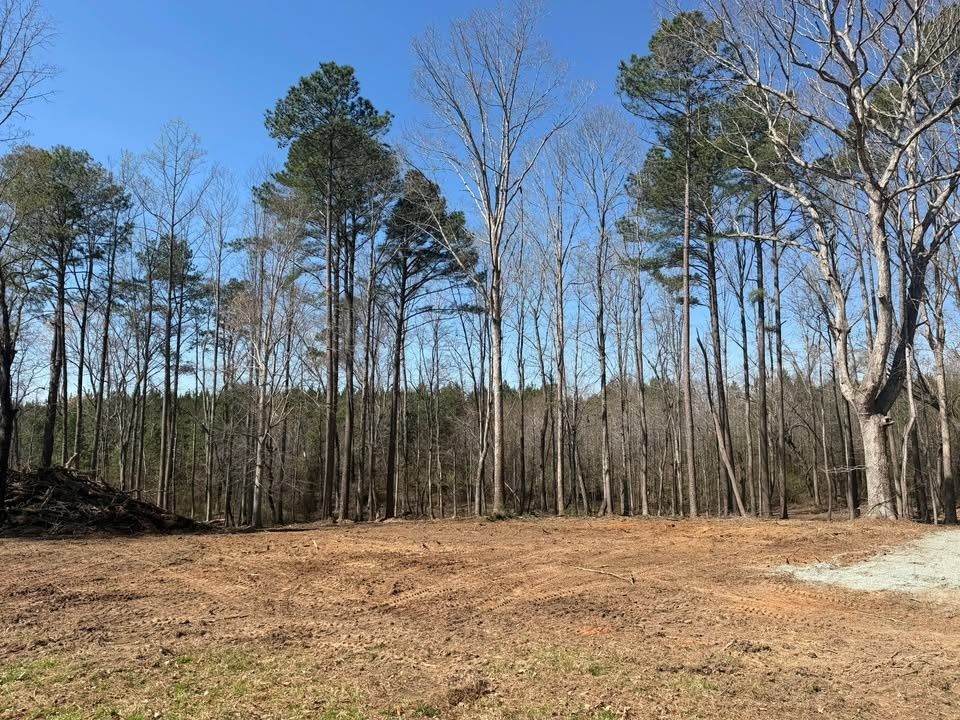 All Photos for Hunt’s Hauling & Landworks LLC in Danville, VA