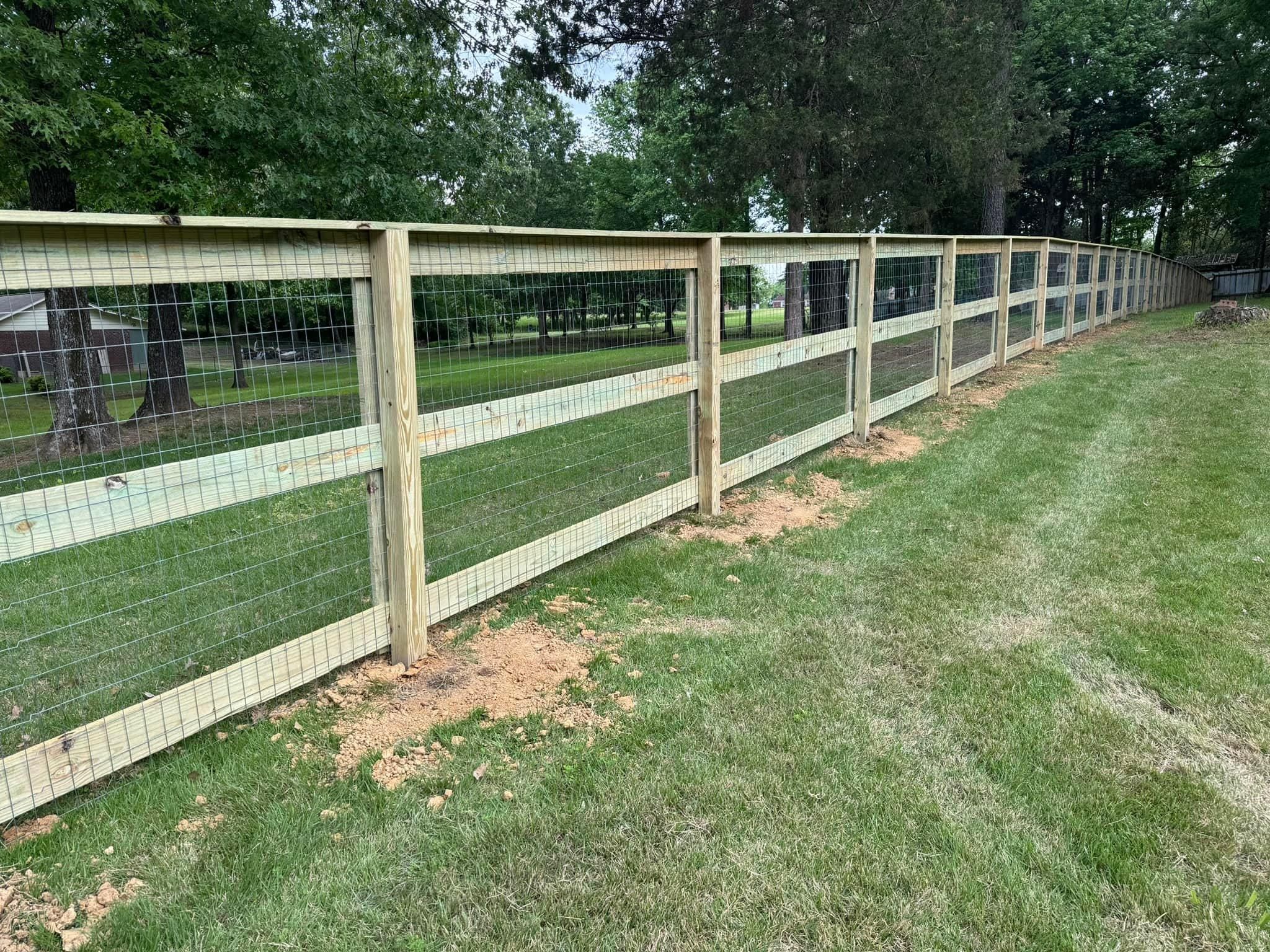  for Manning Fence, LLC in Hernando, MS