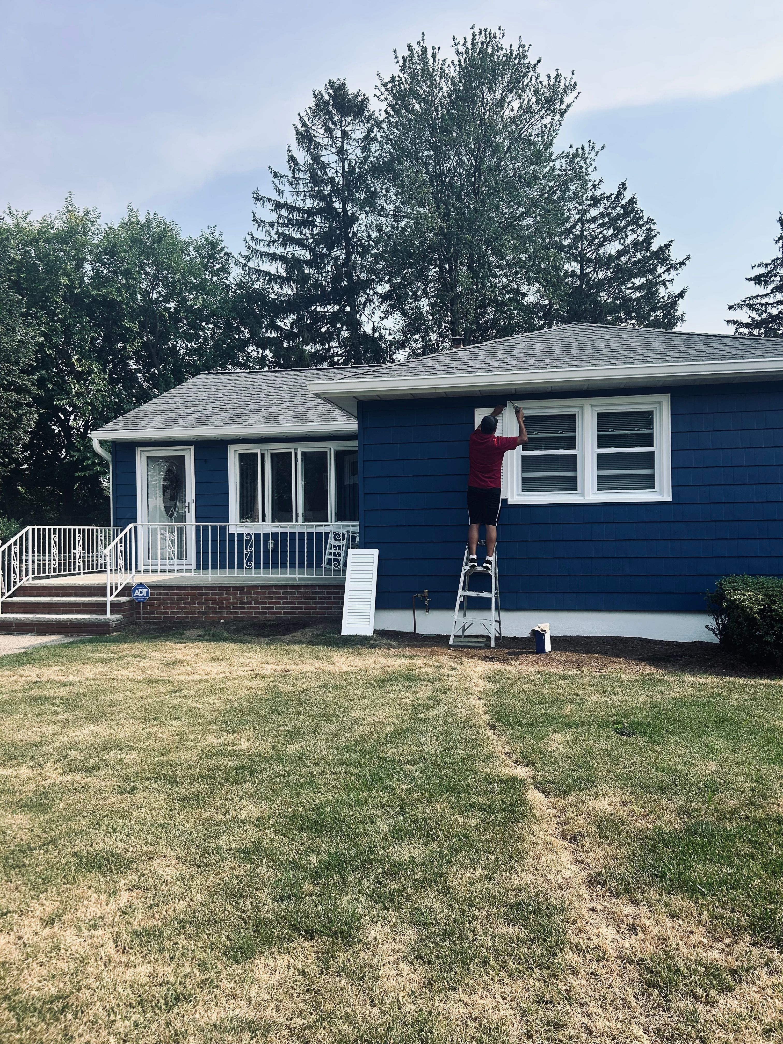  for Guss Professional Painting and Wallpaper in Clifton, NJ