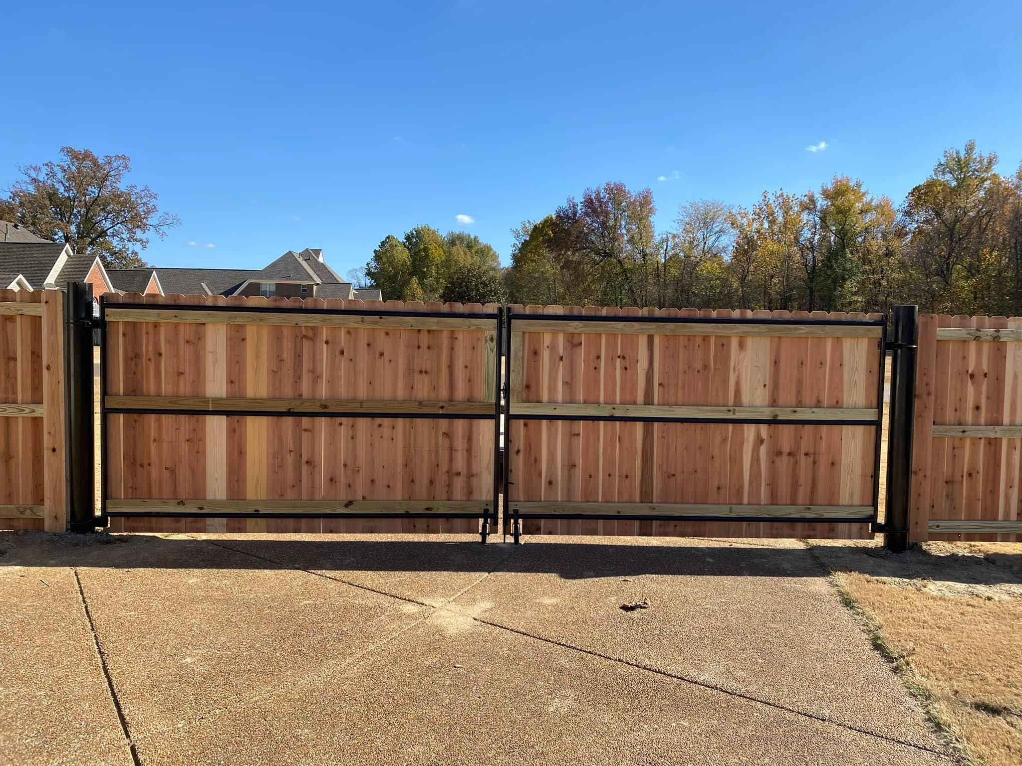  for Manning Fence, LLC in Hernando, MS