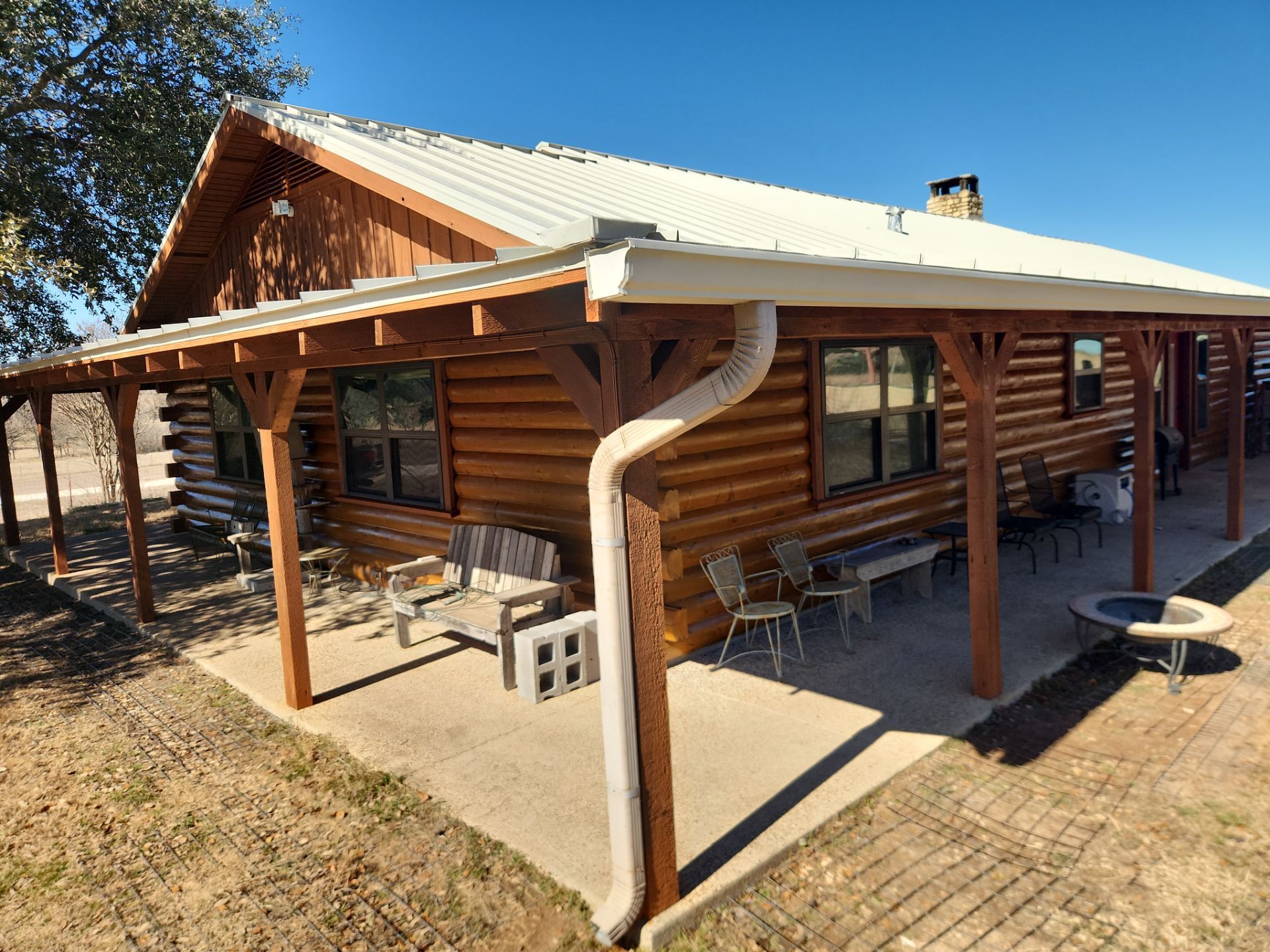  for Moss Construction in Longview, TX