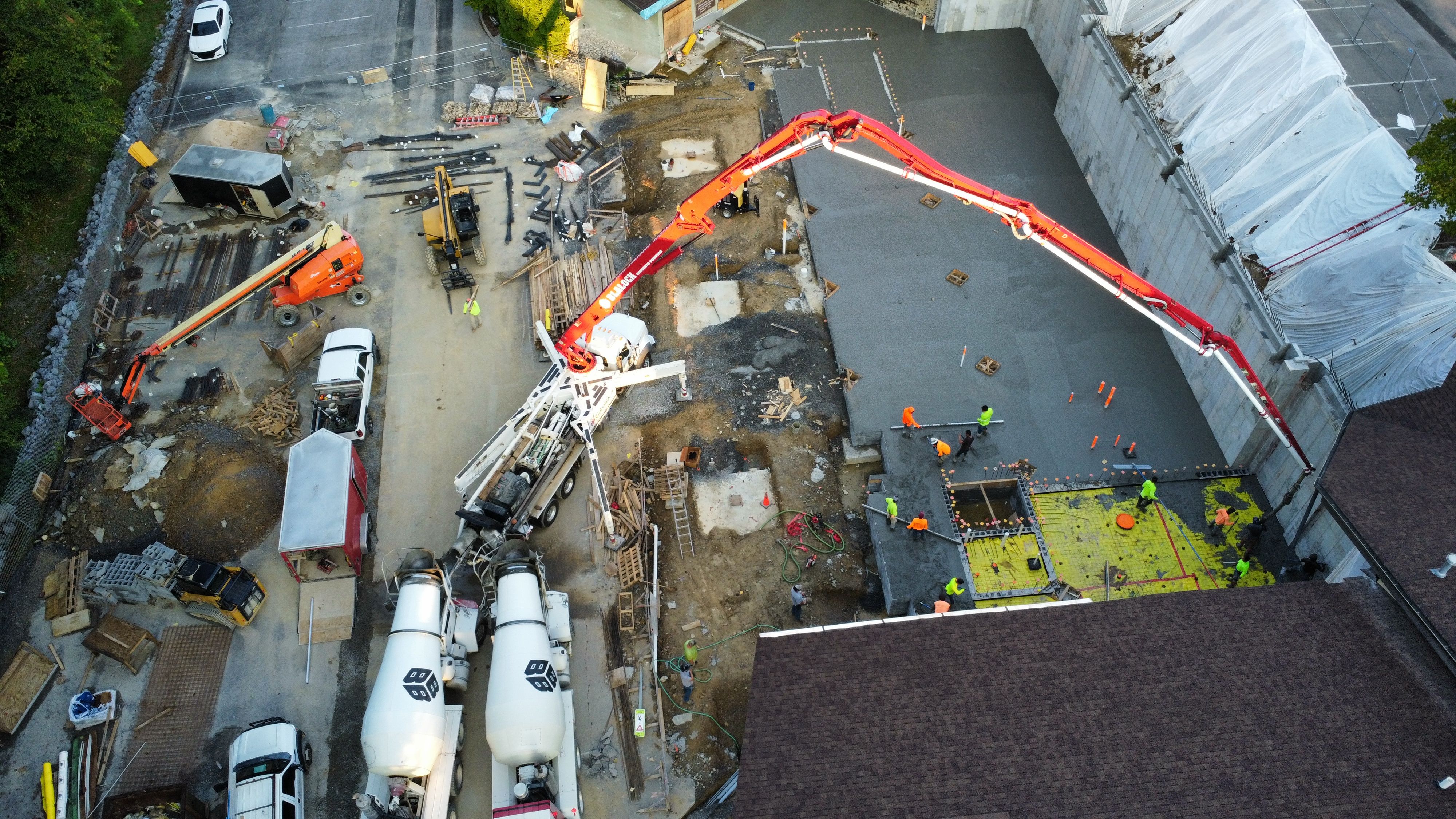  for HR Concrete Solutions LLC in Gatlinburg, TN