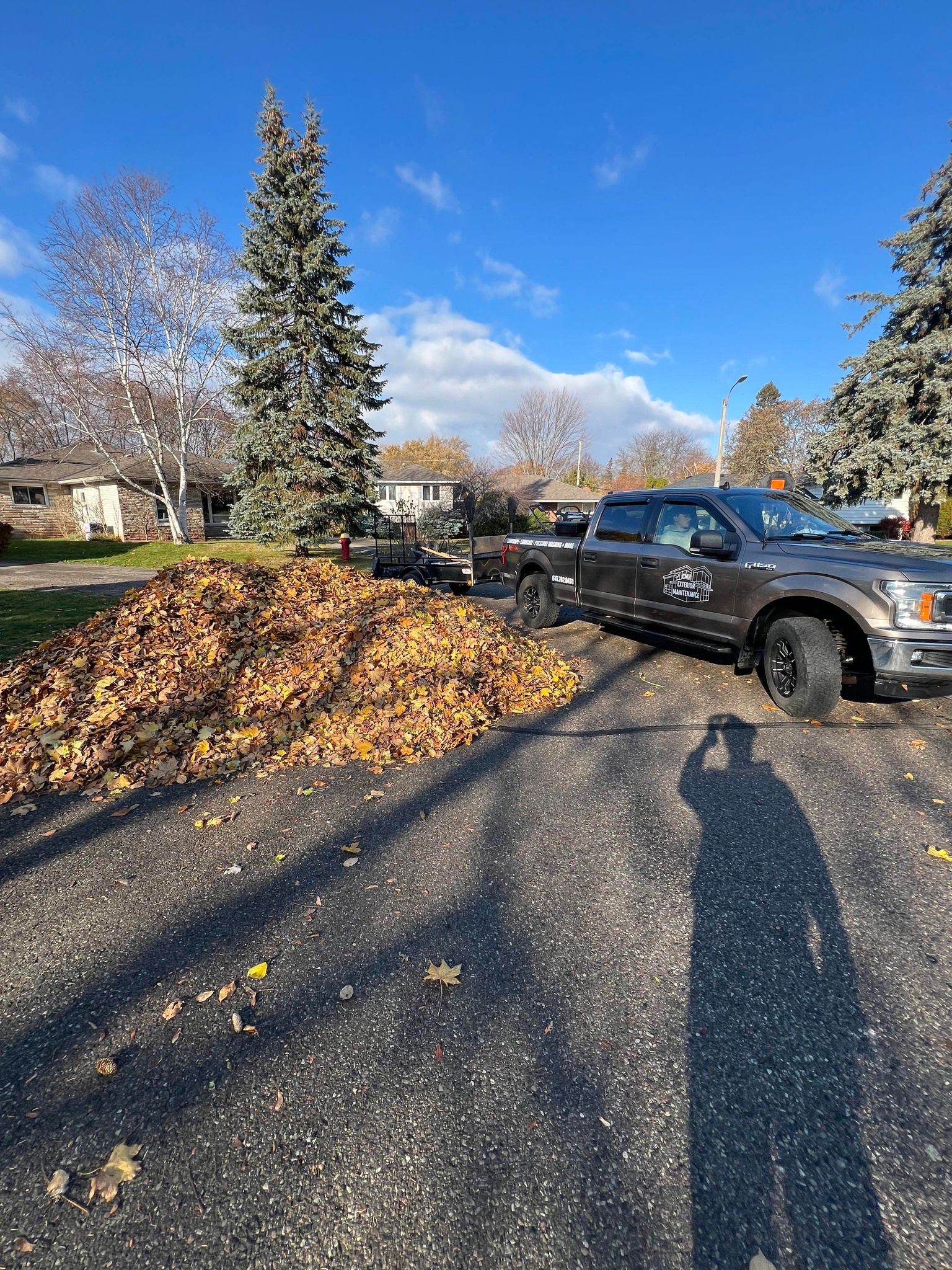  for CMN Exterior Maintenance in Hamilton, ON