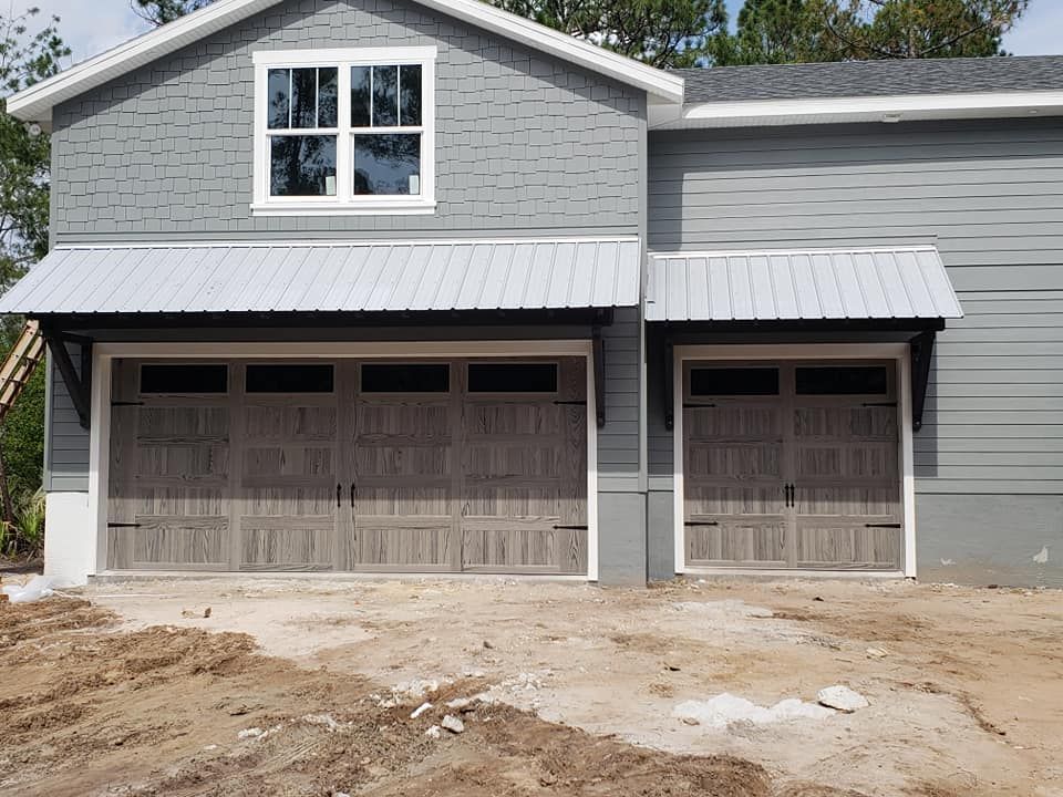 Garage Door Installation for Advantage Garage Doors, LLC in De Leon Springs, FL