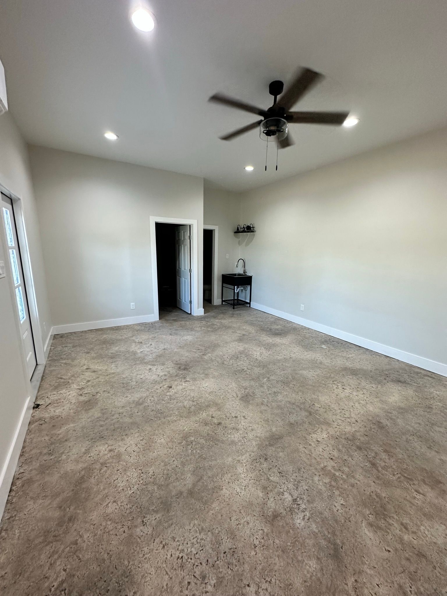  for Alpha Contracting Services in Katy, TX