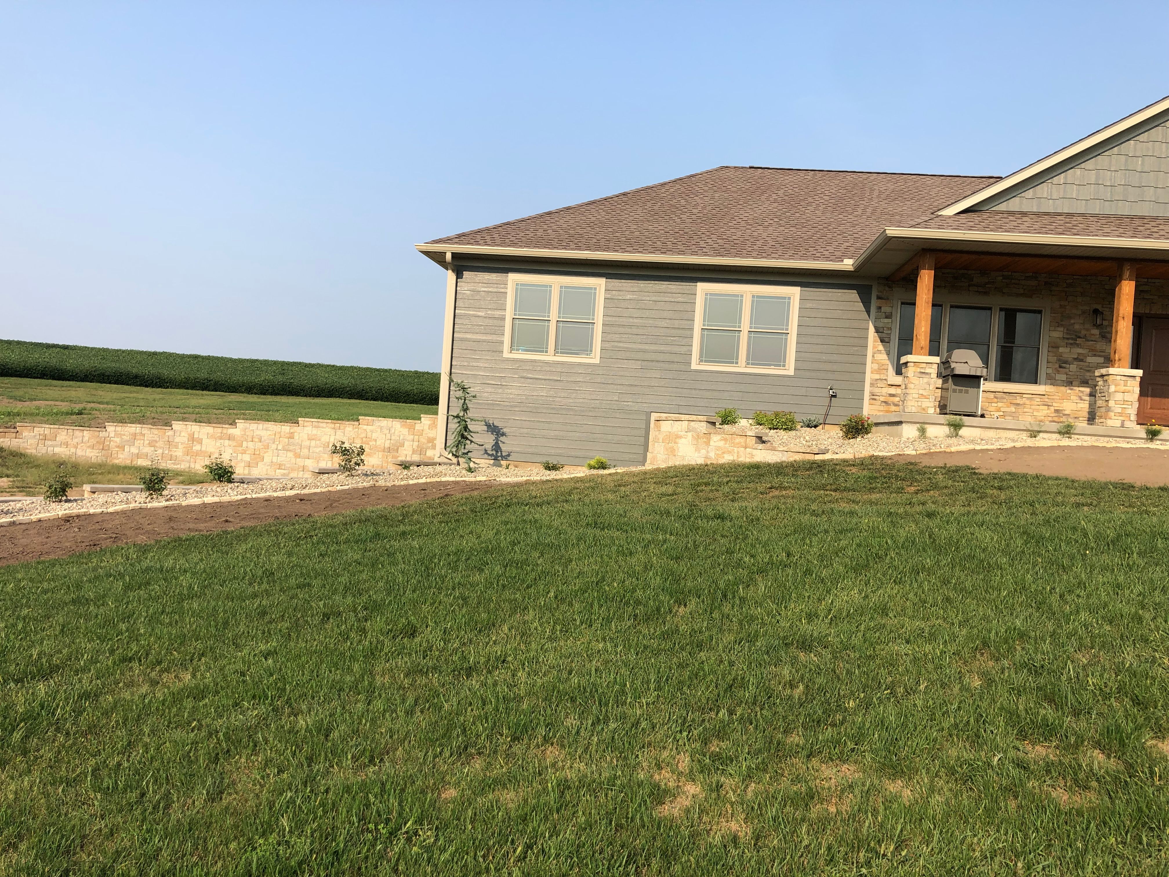  for Thomas' Lawn Care in Maryville, MO