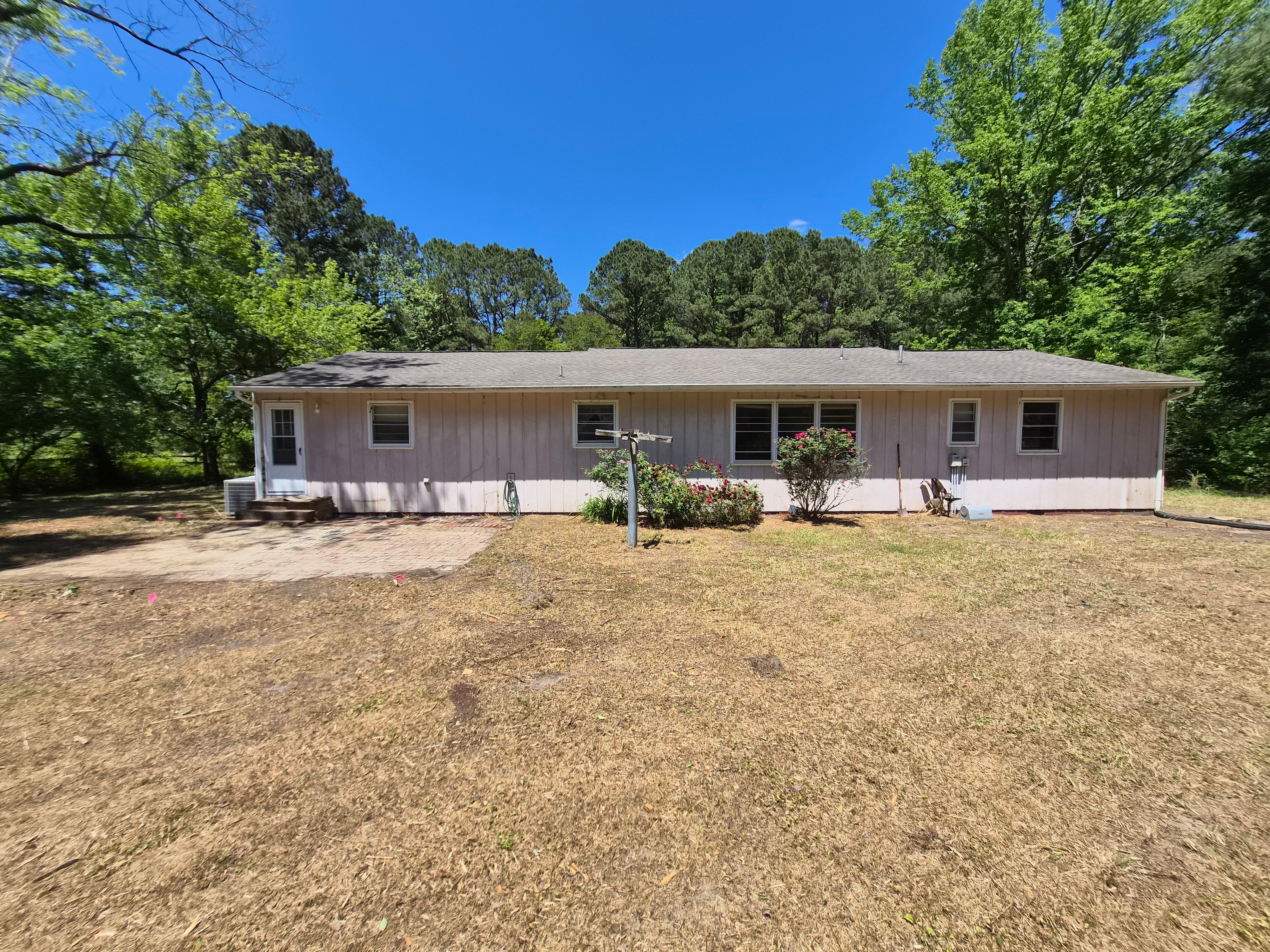All Photos for 4 Points Lawncare LLC in Hayes, VA