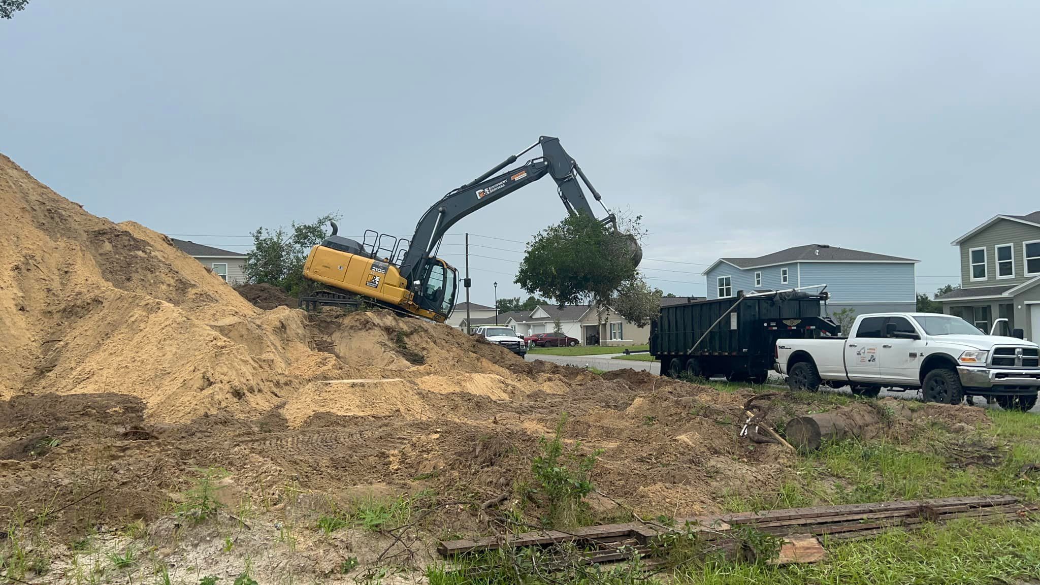 Excavating Company for CJ Dirtwork in Crescent City, FL