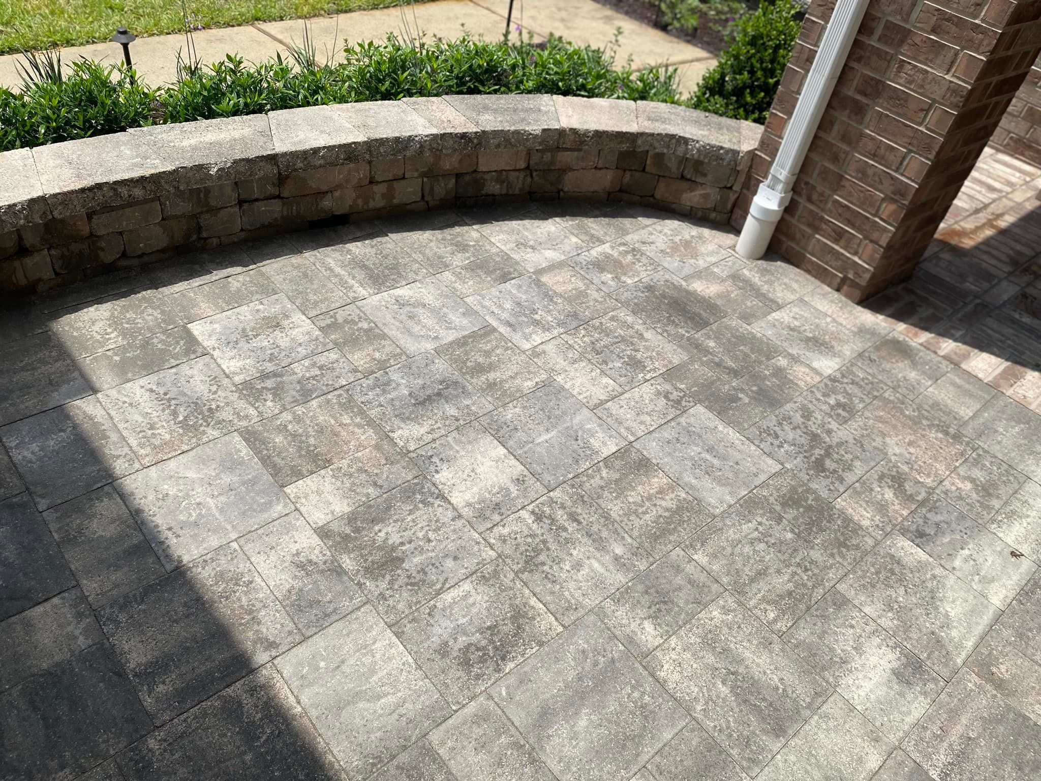 Hardscaping for Atlas Land Design in Creekside Park, TX
