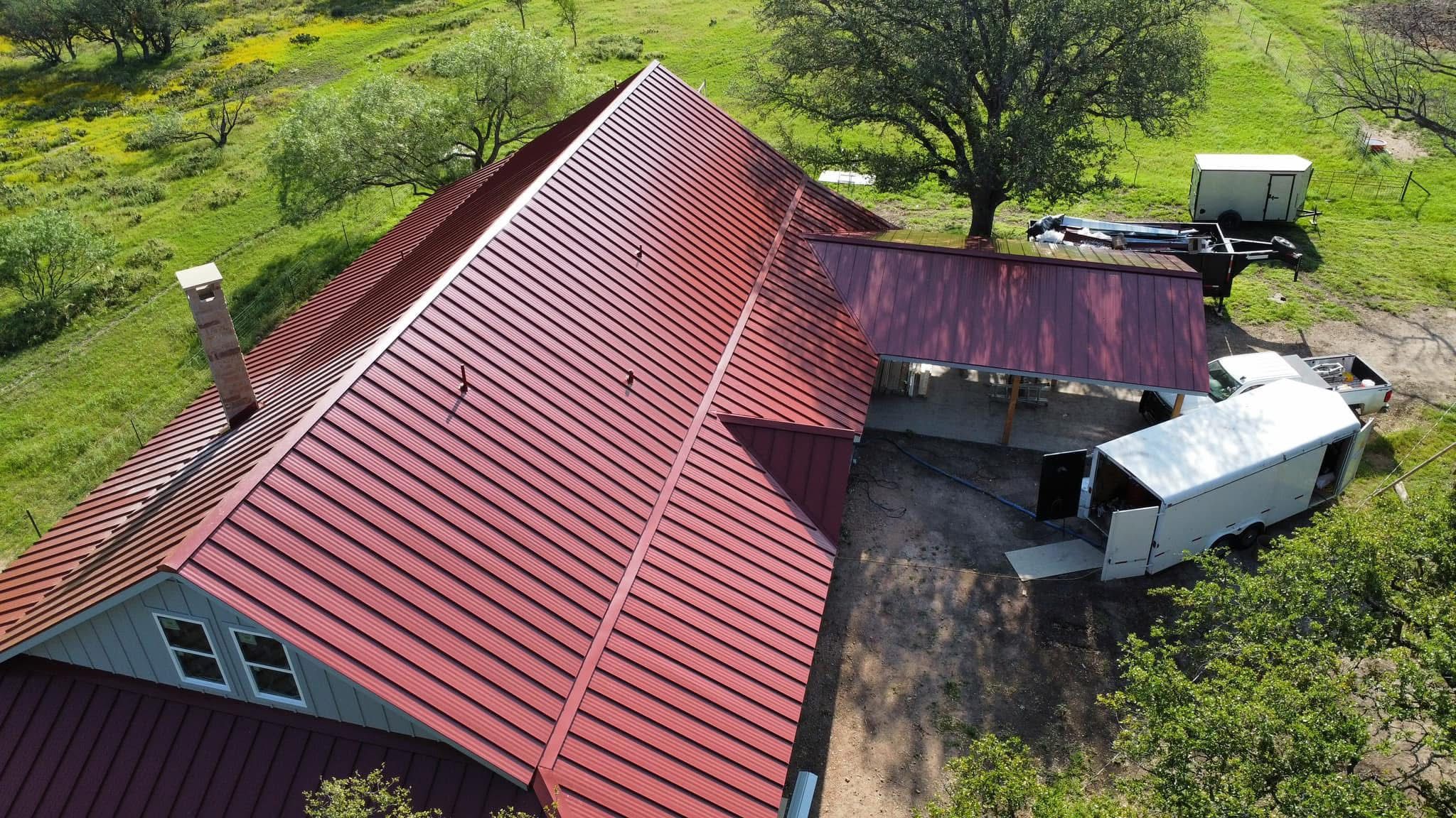 Metal roofs  for Barcenas Roofing & Remodeling in San Saba, TX