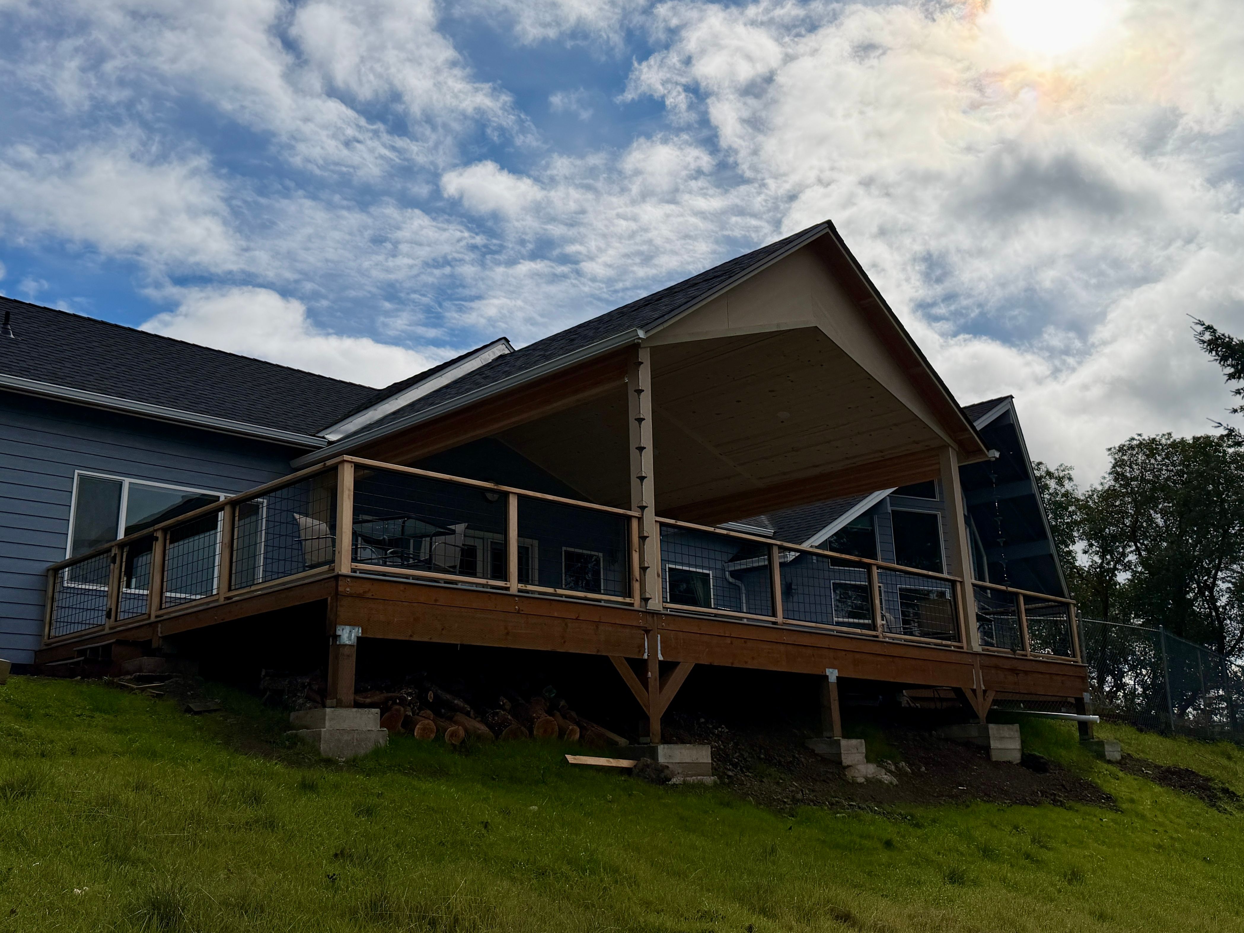  for Gomez Construction LLC in Roseburg, OR