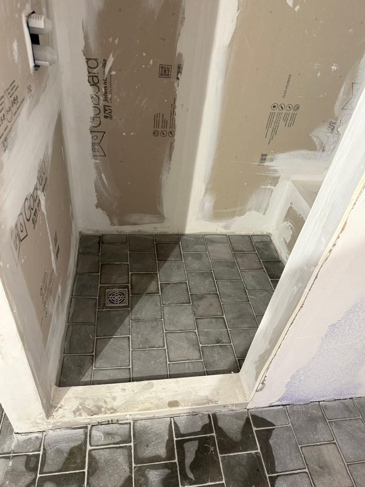  for SDM Construction LLC in Lawrence, KS