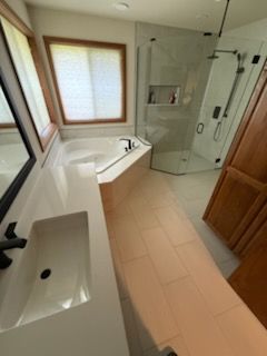  for Custom Valley Construction   in Sunnyside, Washington