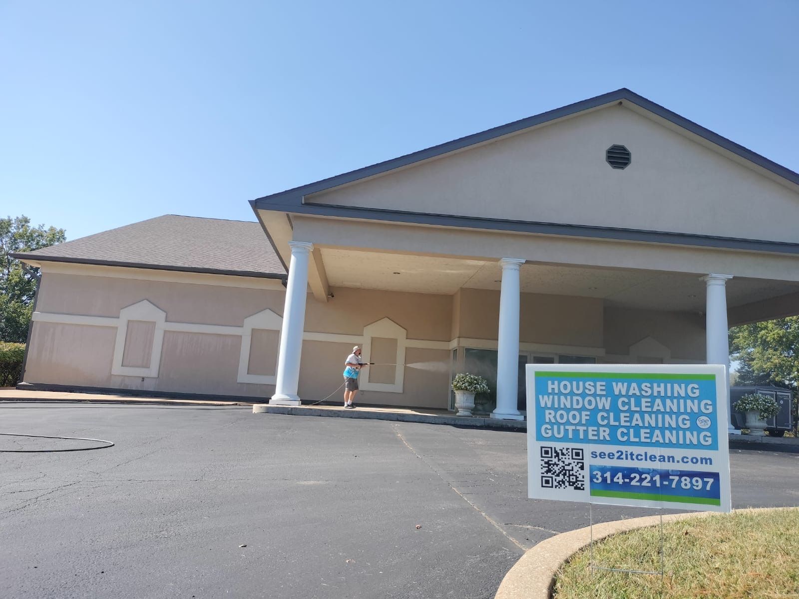  for See2it Clean in St Louis, MO