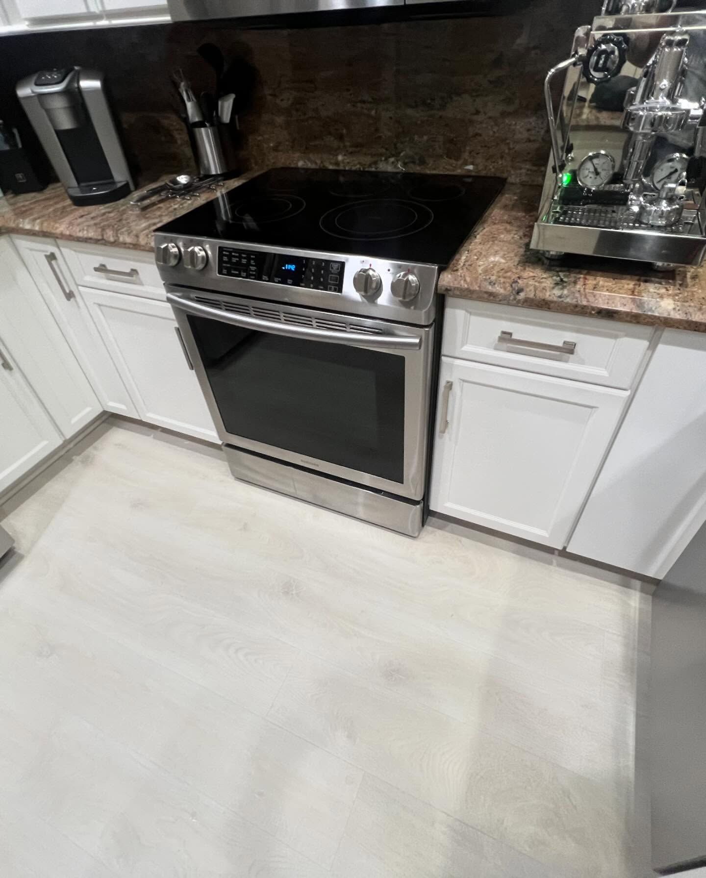  for J & J Refinishing in Fort Lauderdale,  FL