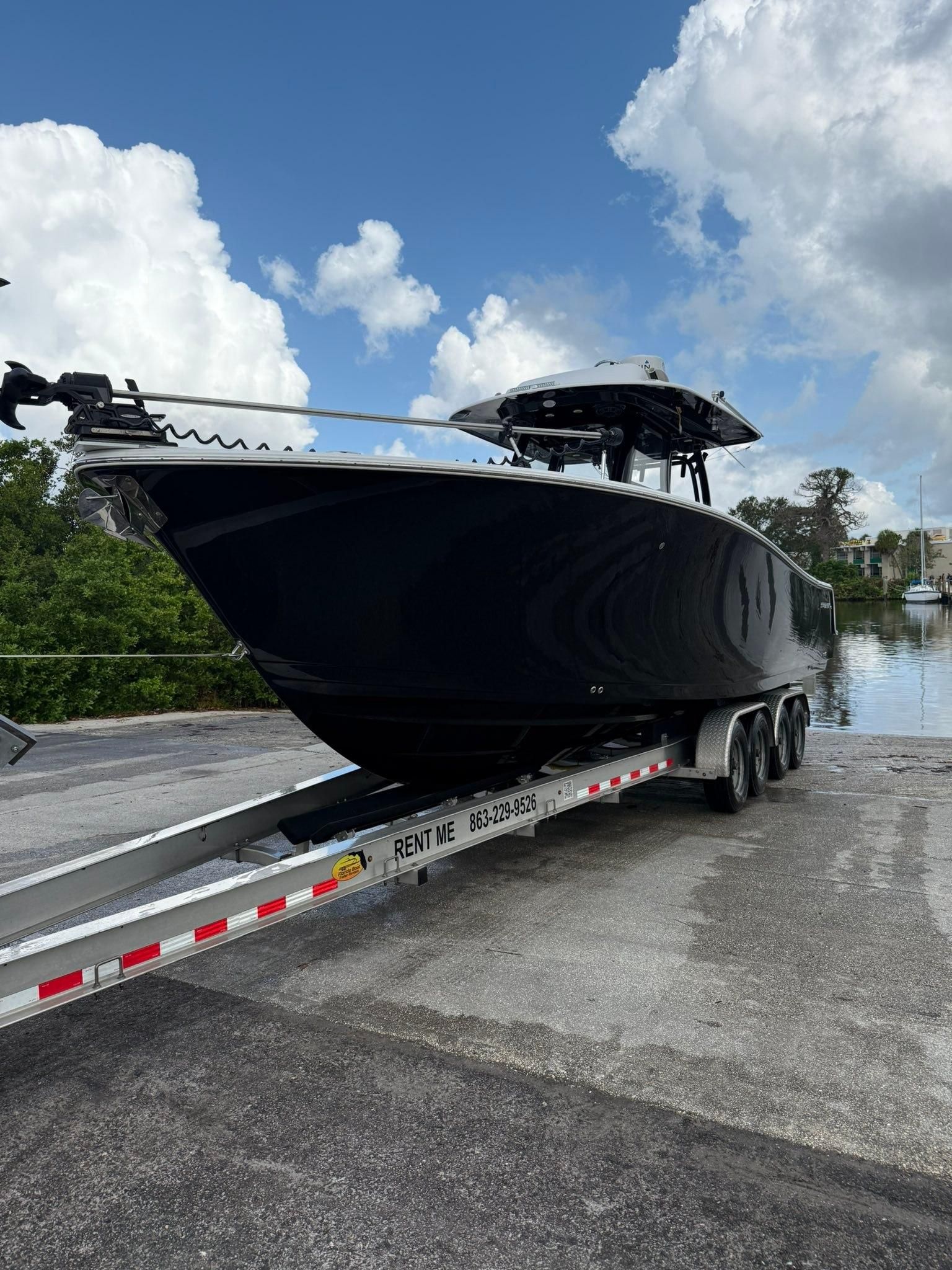  for Floyd's Marine LLC in Brandon, FL