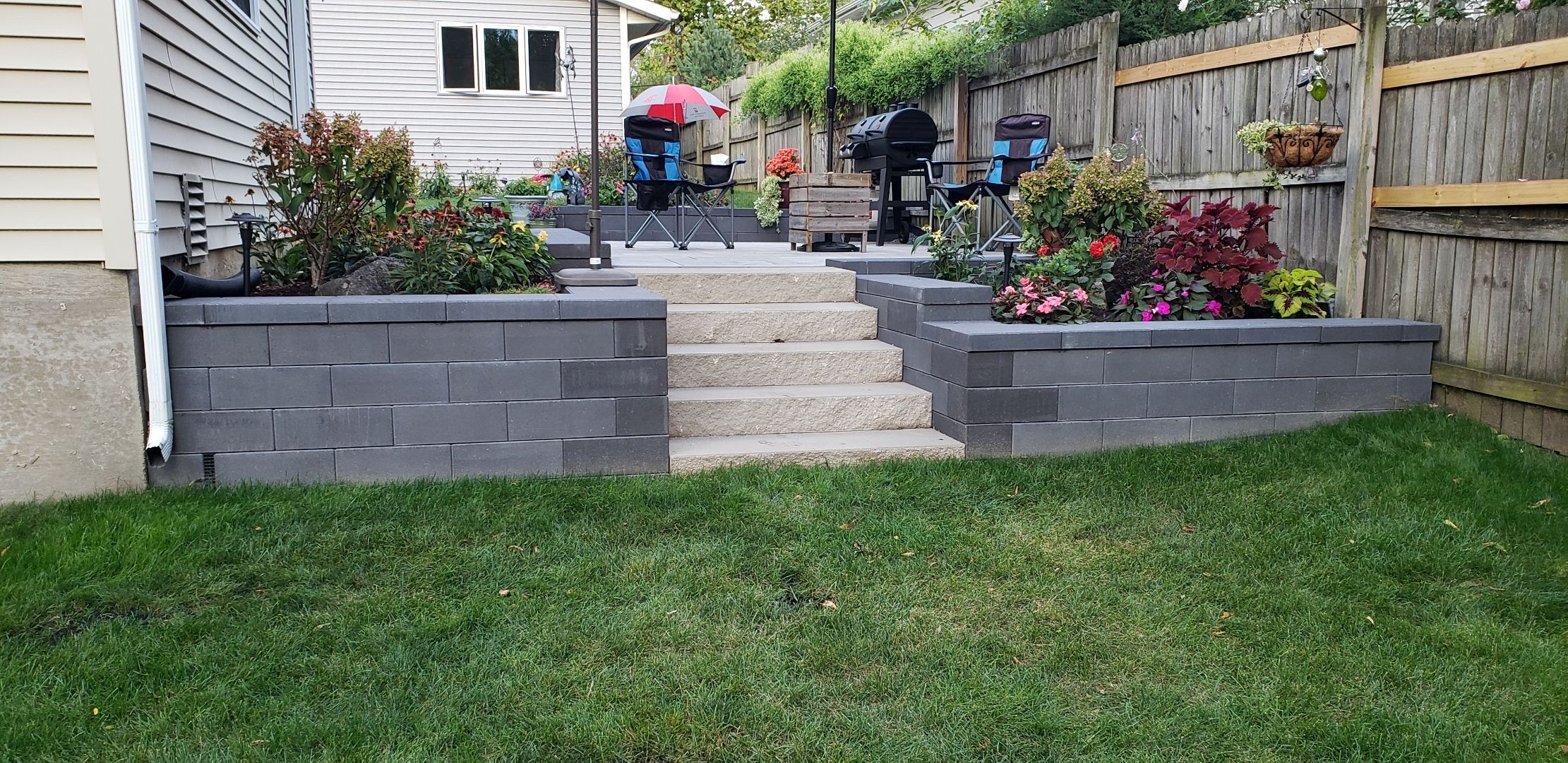 Edging and Mulch Installation for H&L Lawn Care LLC in Twin Lakes, WI