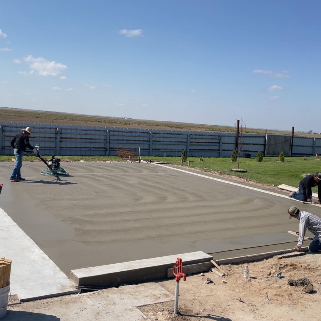  for J&G Concrete LLC in Garden City, KS