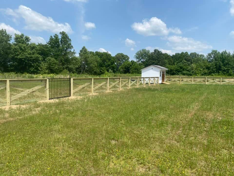  for Manning Fence, LLC in Hernando, MS