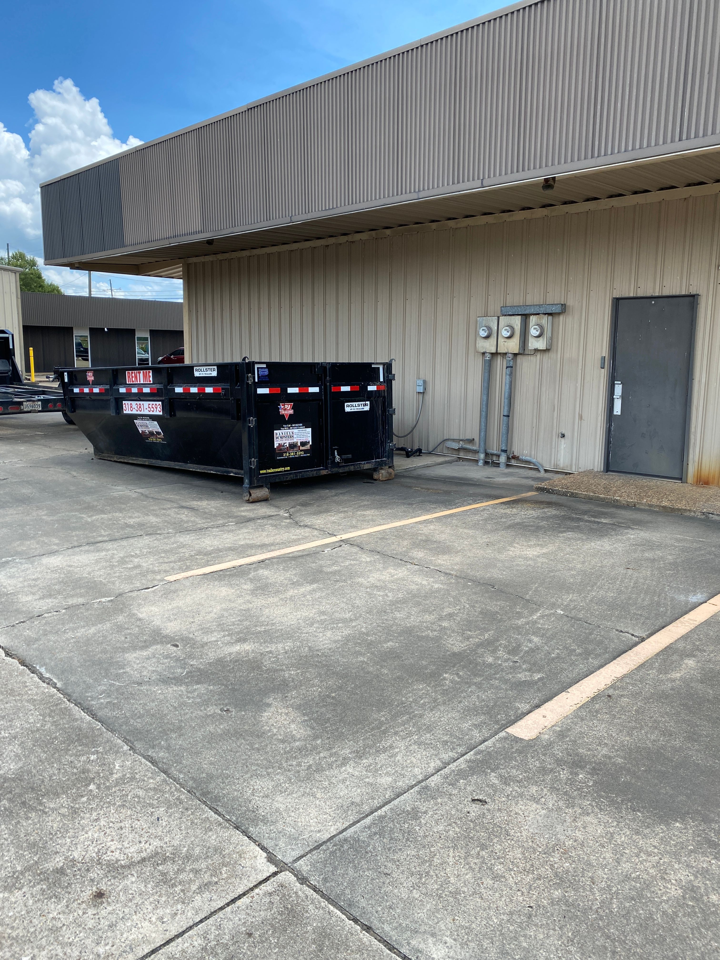  for Daniel's Dumpsters & Land Improvements in Monroe, LA