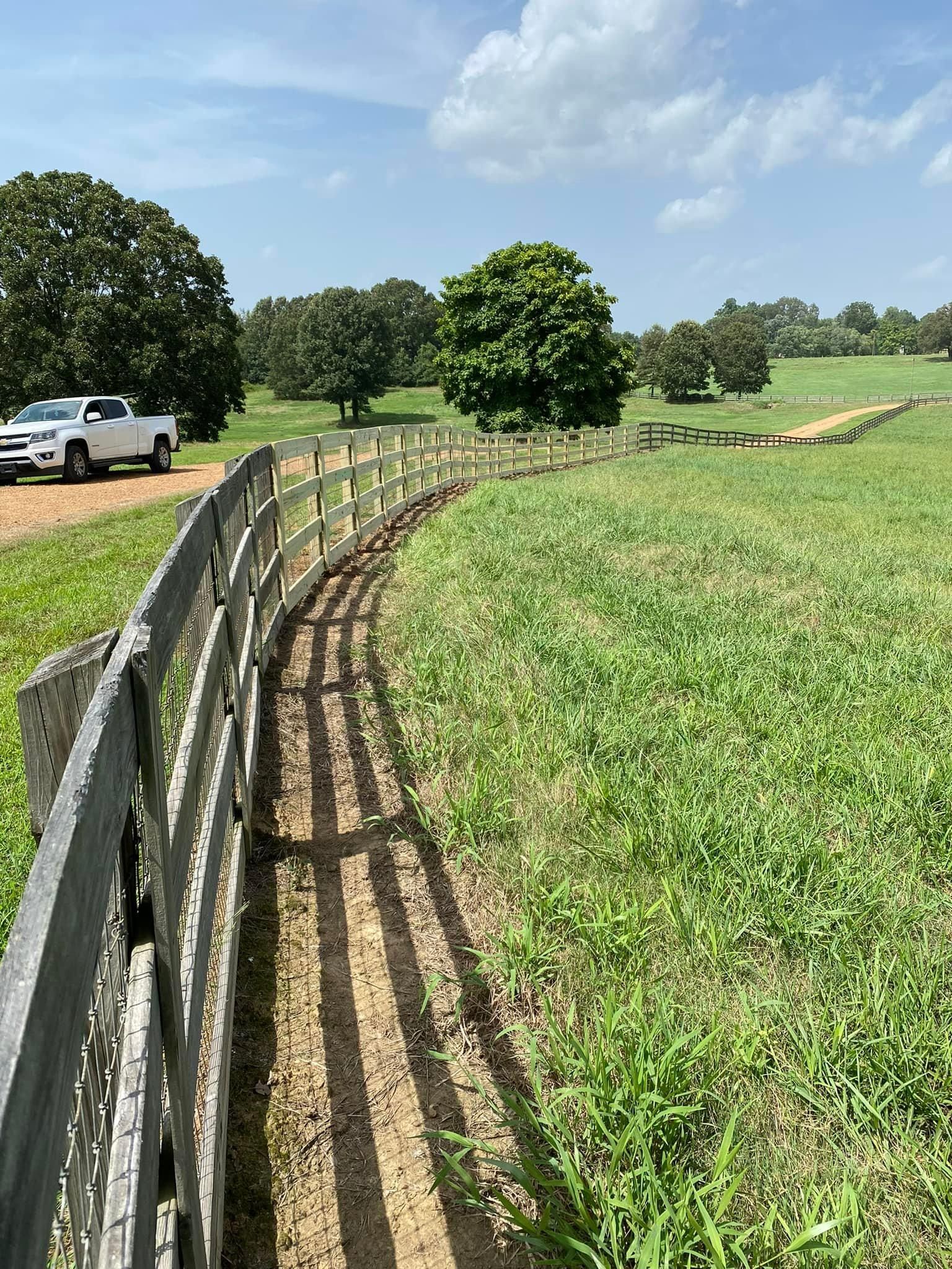  for Manning Fence, LLC in Hernando, MS