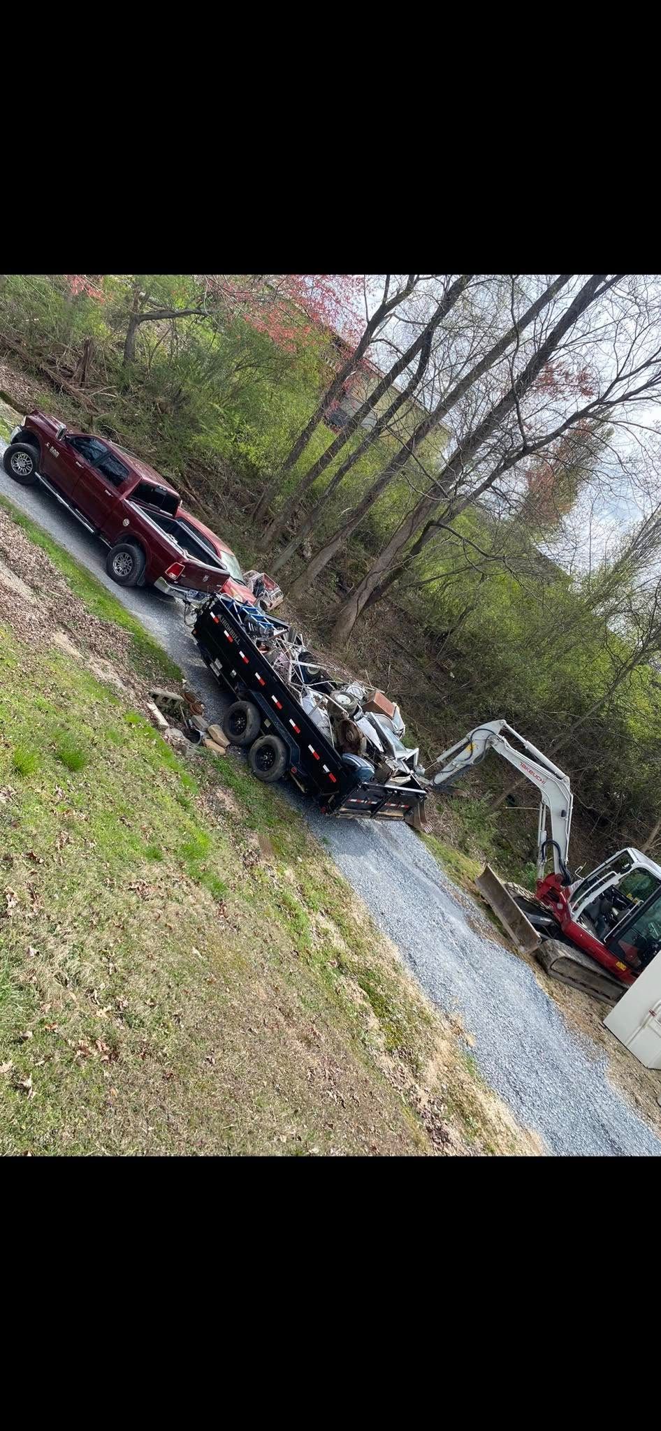  for Leal’s Lawn Service in Dayton, TN
