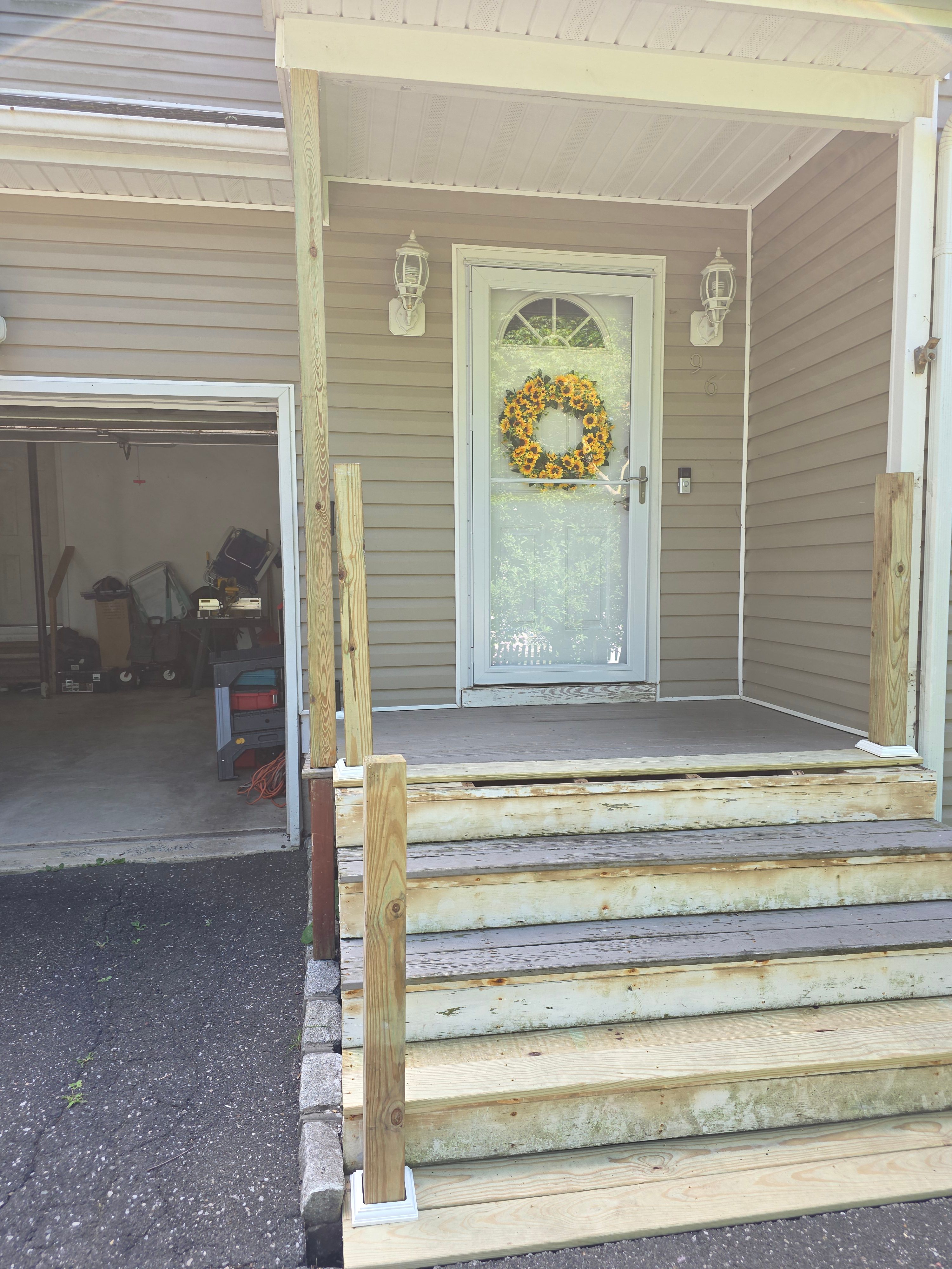  for East End Maintenance Construction Solutions in Suffolk County, NY