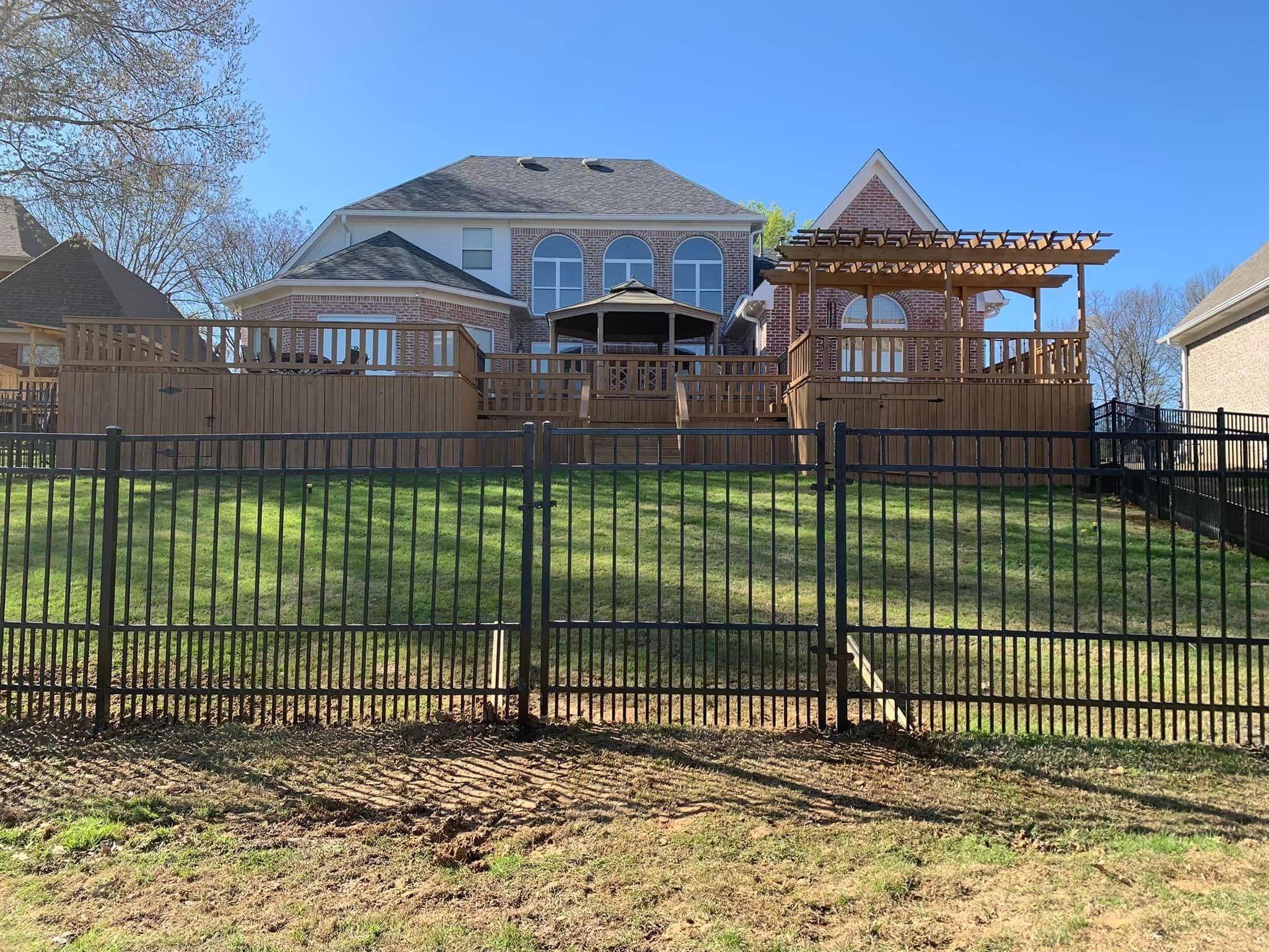  for Manning Fence, LLC in Hernando, MS