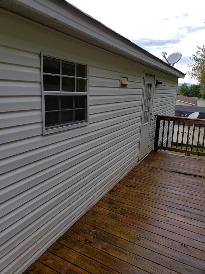 All Photos for Deck It OUT Handyman & Remodeling in Clinton, TN