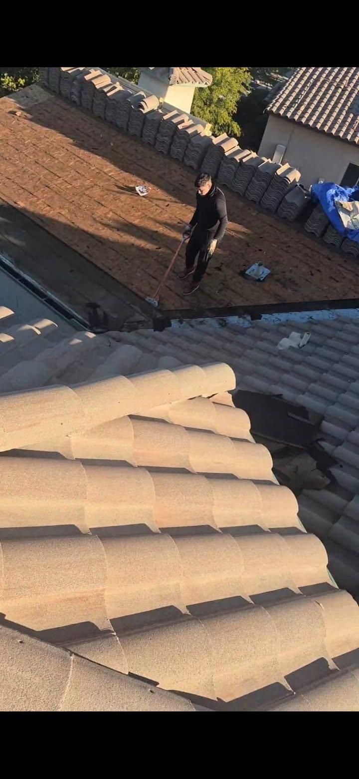  for Castro’s Custom’s Roofing LLC in Tucson, AZ